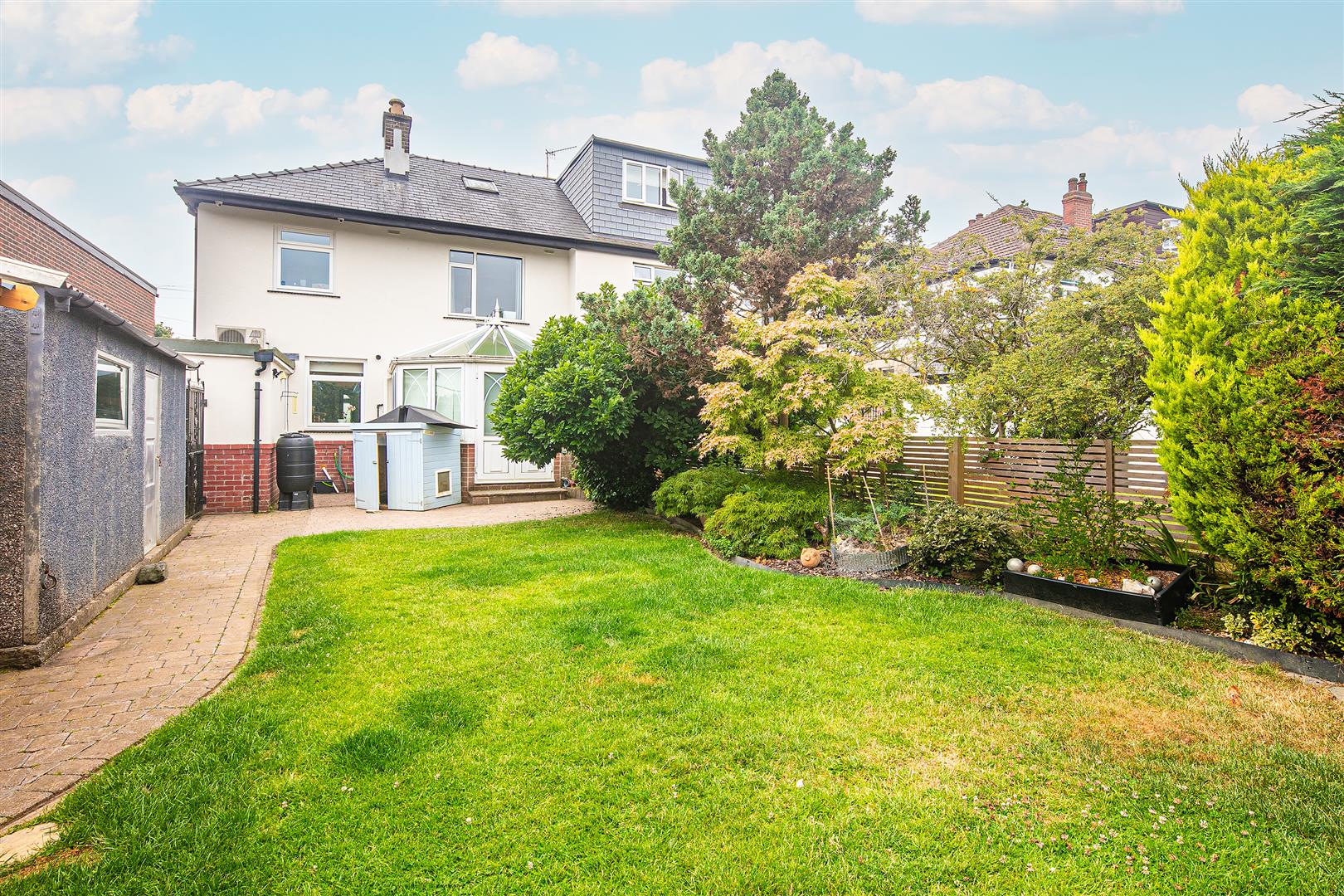 44, Furniss Avenue, Dore, Sheffield, S17 3QL