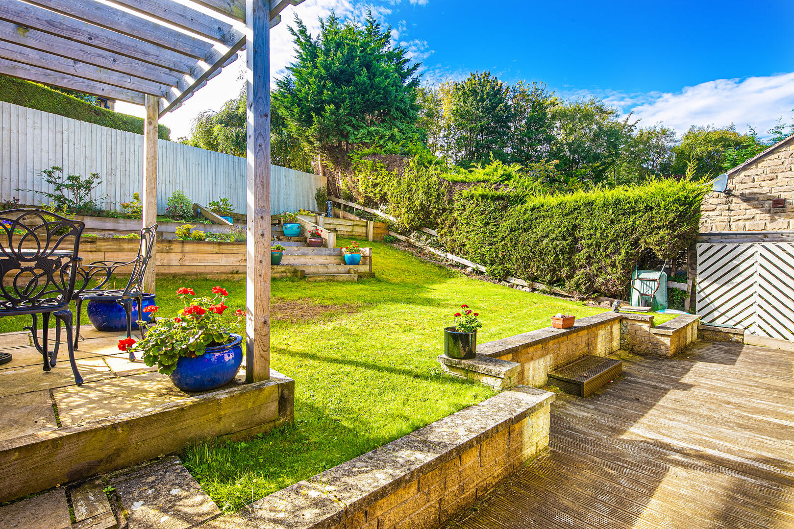 28, Robin Hood Chase, Stannington, Sheffield, S6 6FH