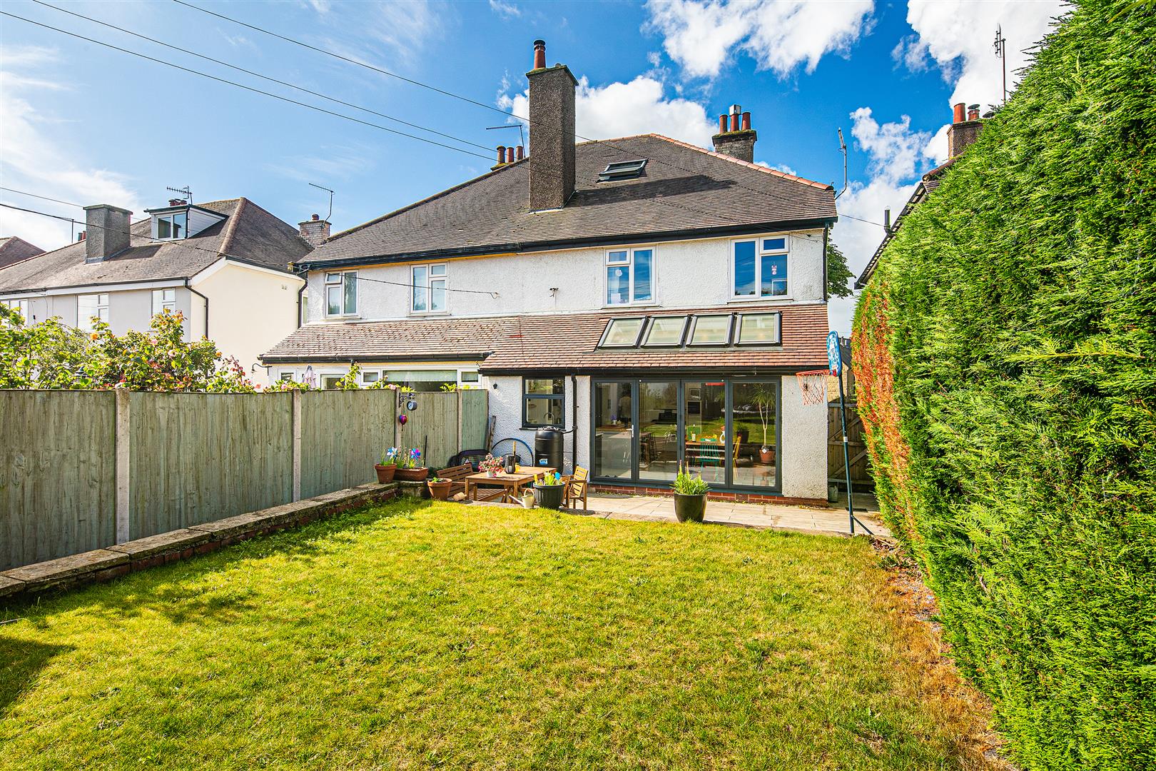 16, Canterbury Avenue, Fulwood, Sheffield, S10 3RT