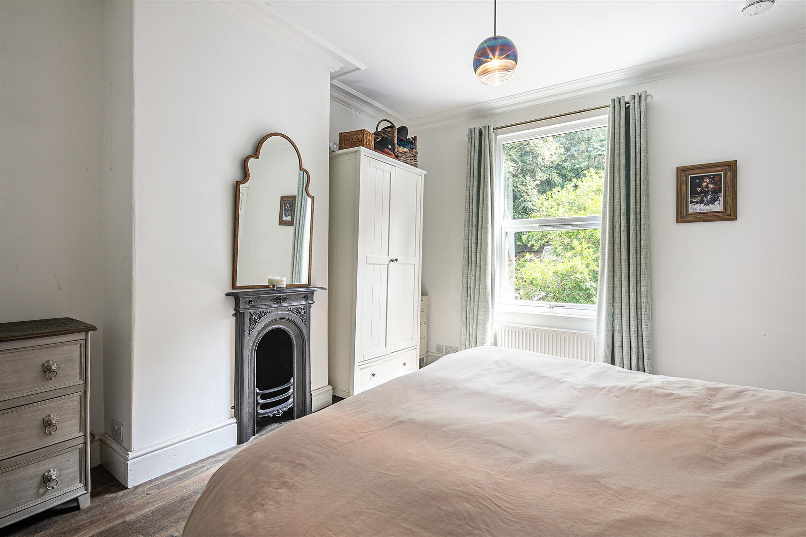 729, Ecclesall Road, Sheffield, S11 8TG