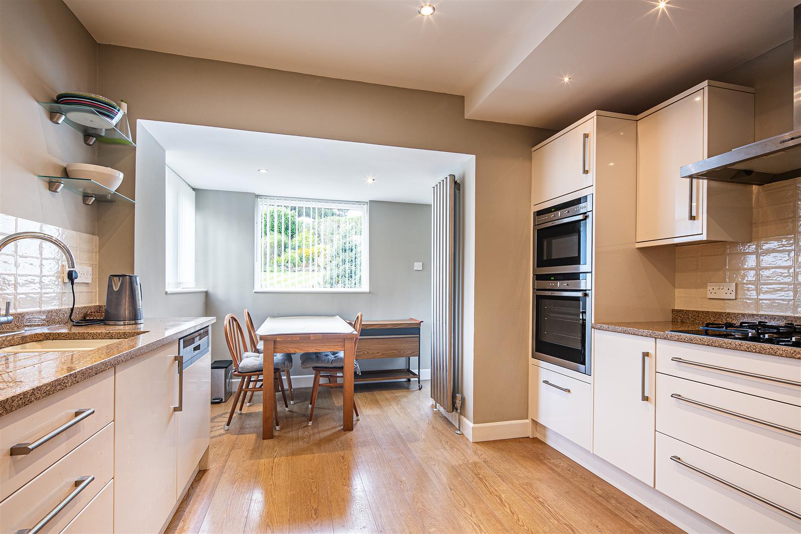 10, Old Hay Lane, Dore, Sheffield, S17 3GN