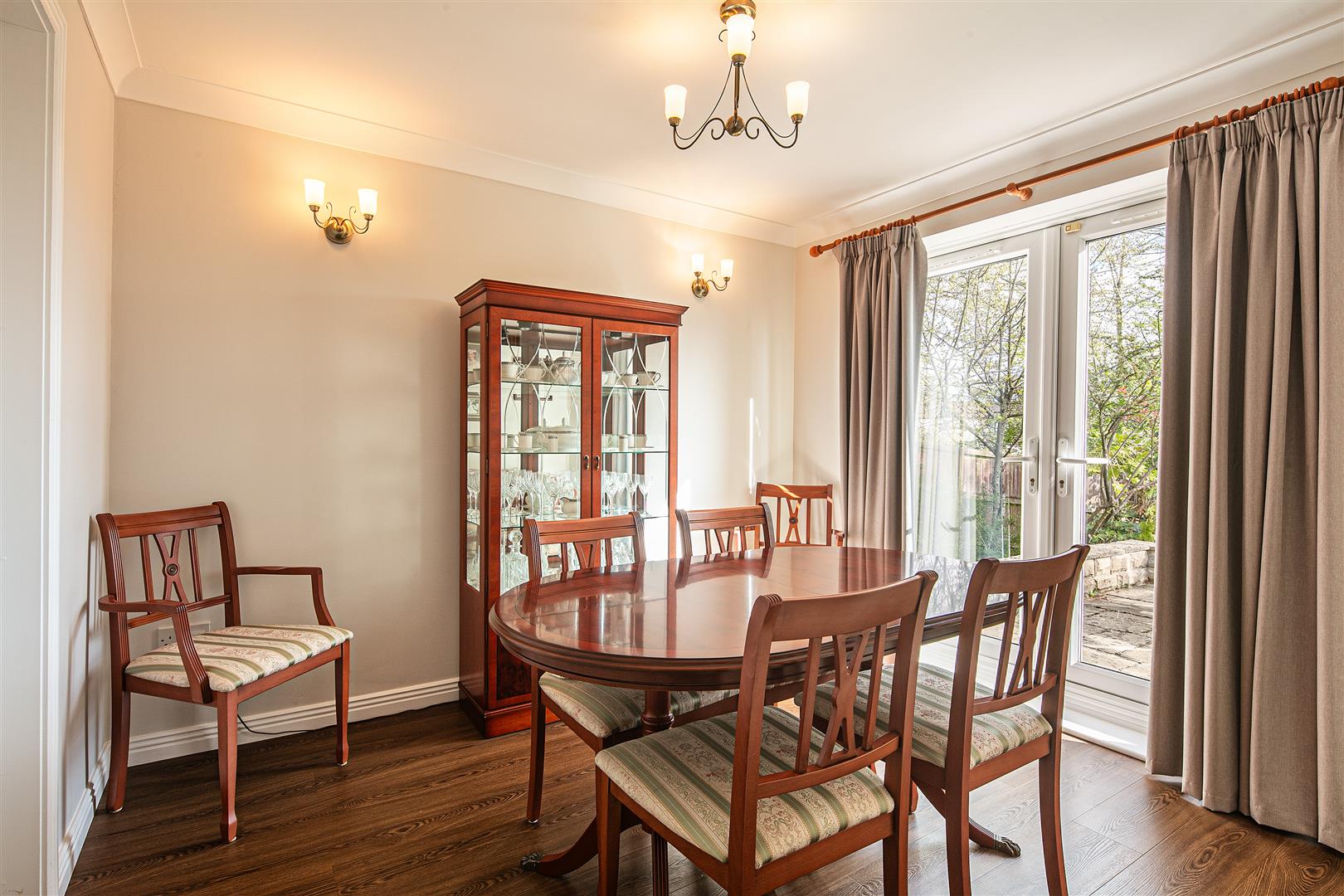 28, Totley Hall Drive, Sheffield, S17 4BB