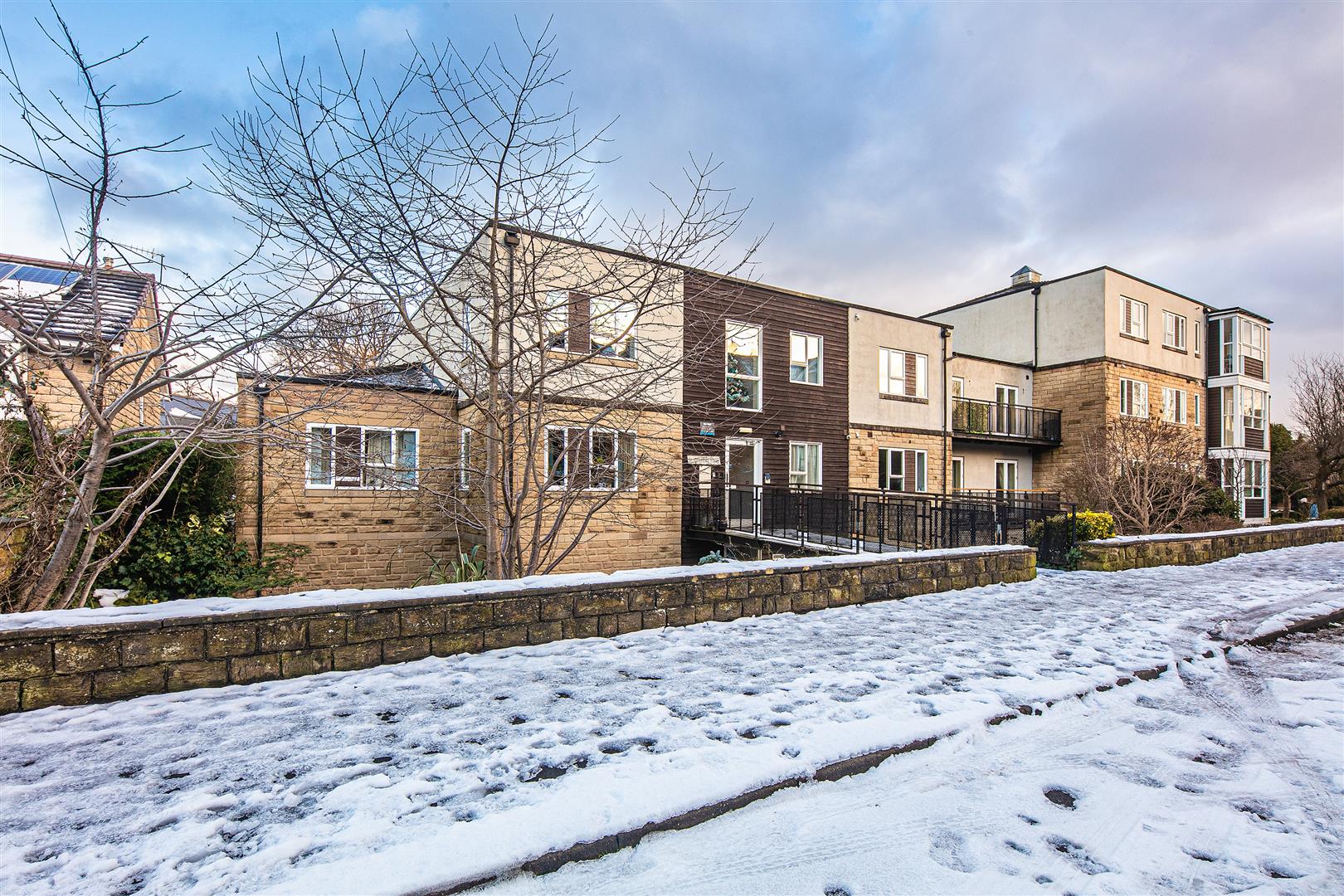 Apt 4, St Andrews Plaza, 33 Clifford Road, Brincliffe, Sheffield, S11 9AQ