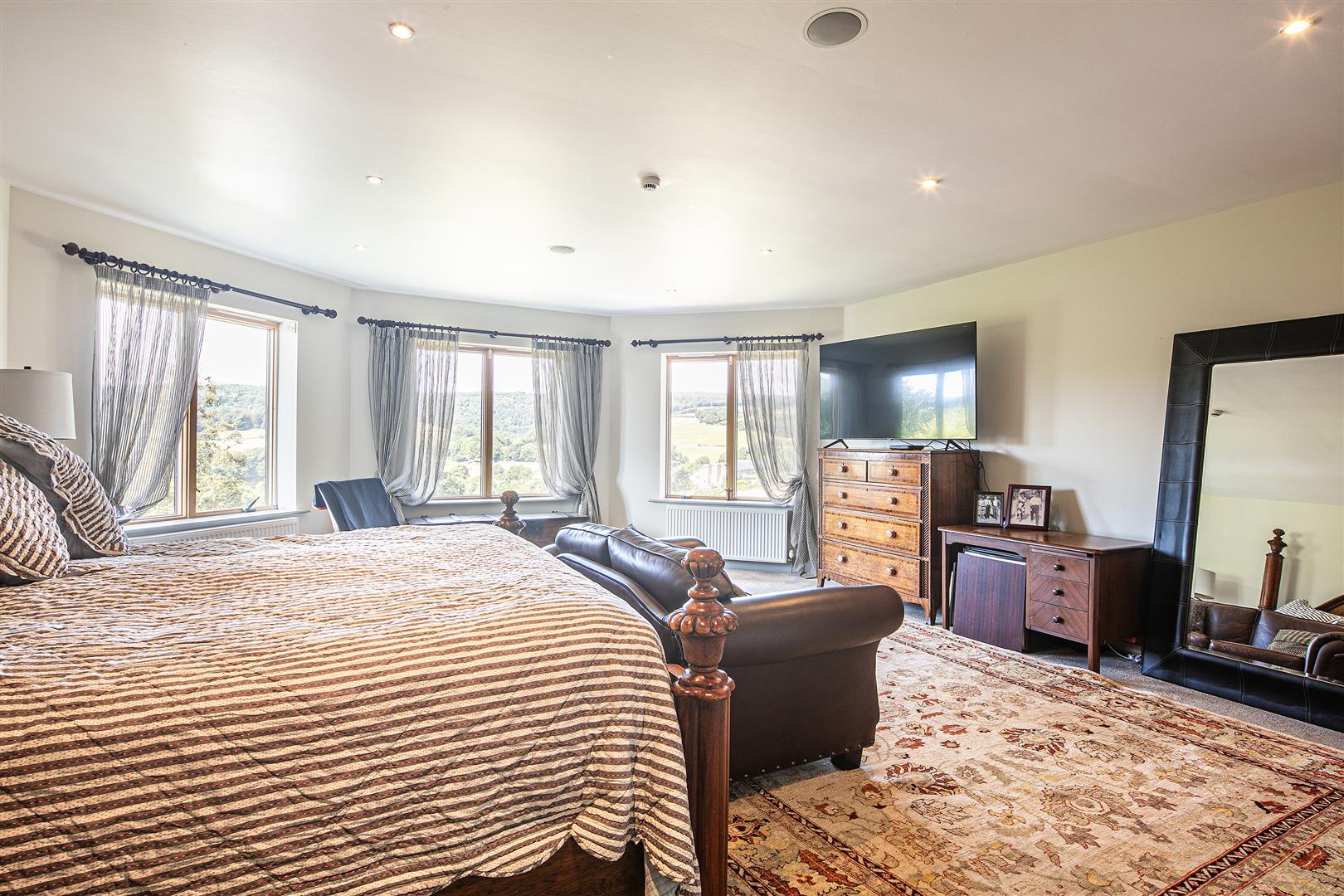 Ruskin House, Blacka Moor Crescent, Dore, Sheffield, S17 3GL