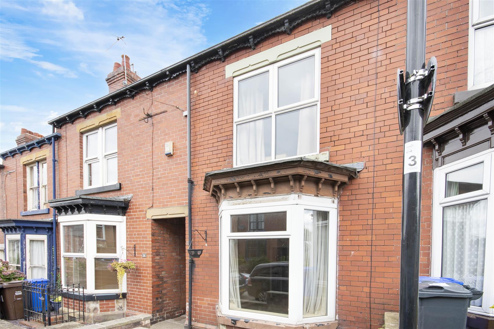 33, Frickley Road, Nether Green, Sheffield, S11 7EX