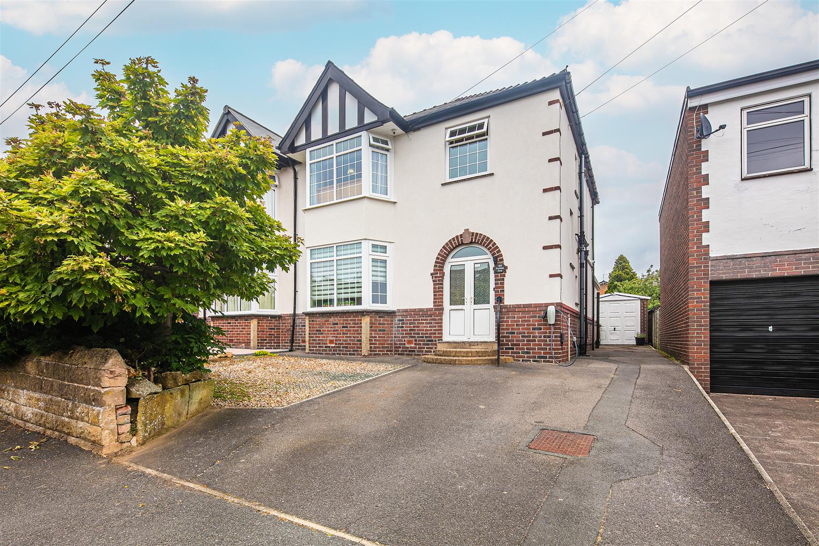 44, Furniss Avenue, Dore, Sheffield, S17 3QL