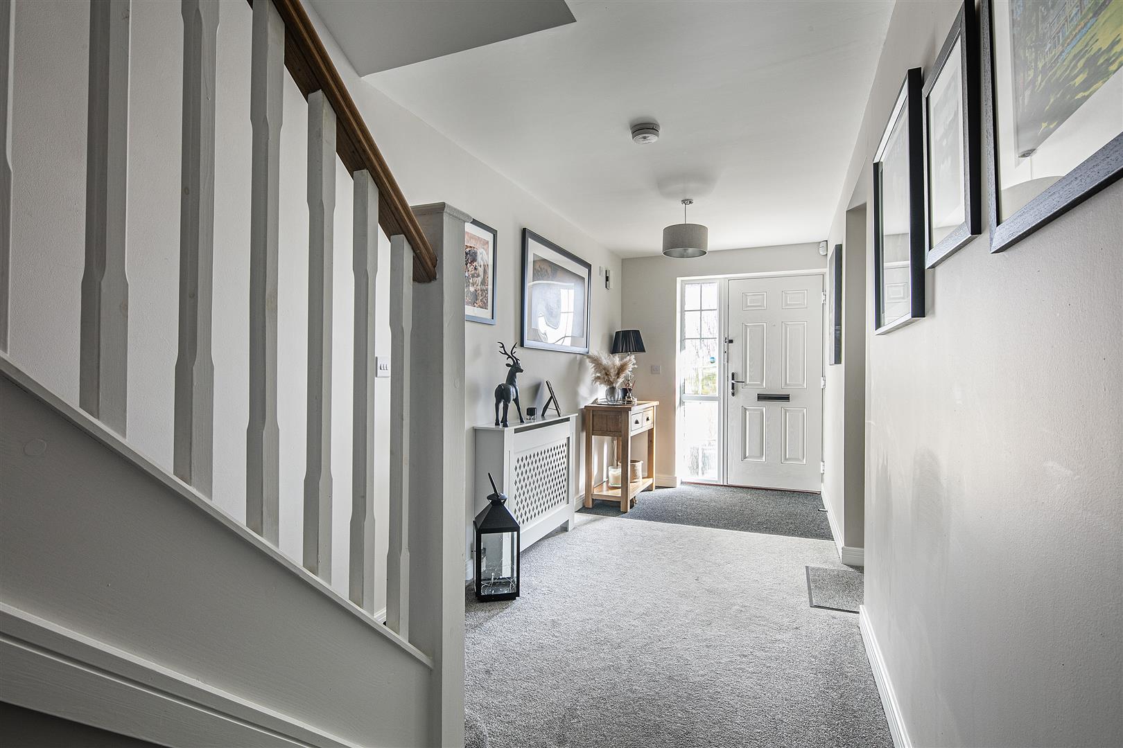 19, Saxon Avenue, Dore, Sheffield, S17 3SB