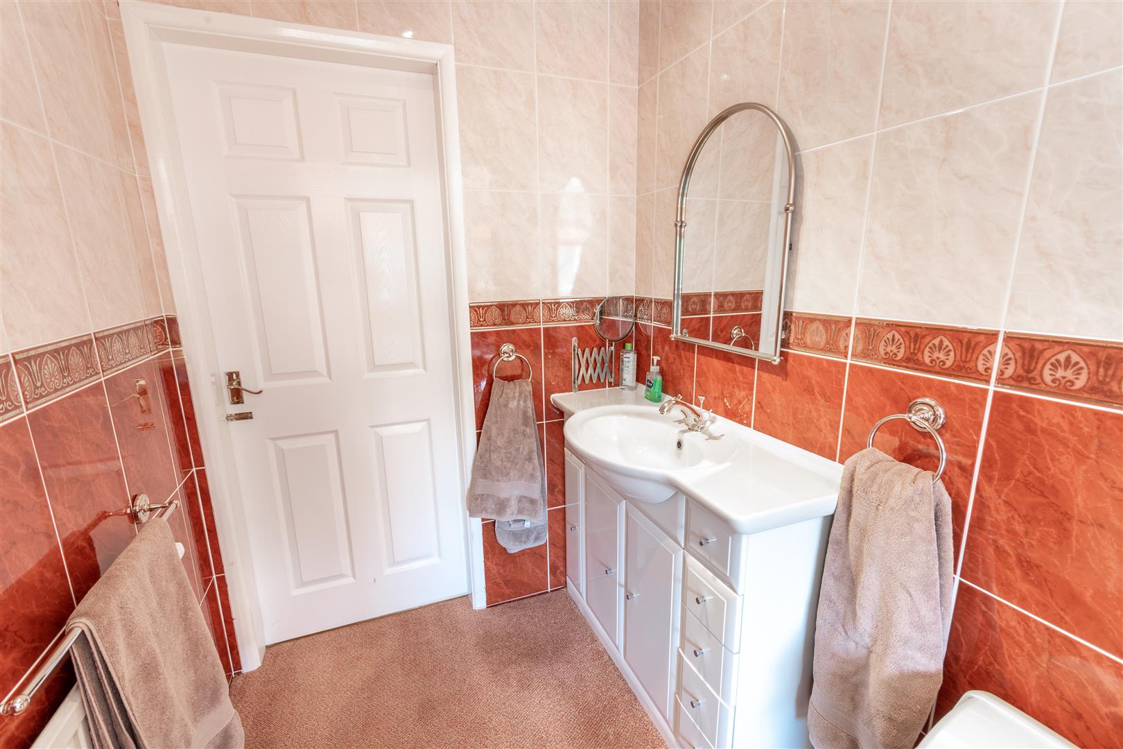 82, Sunnyvale Road, Totley, Sheffield, S17 4FB