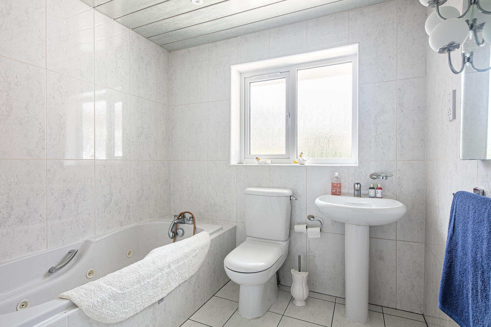 1, Thornsett Gardens, Sheffield, S17 3PP