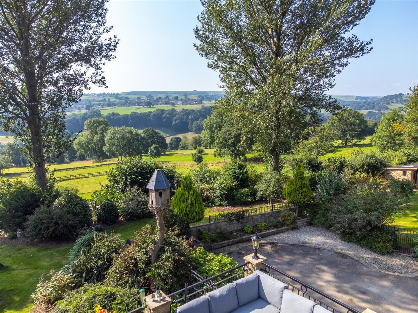 Rhinegold, Hollin House Lane, Loxley, Sheffield, S6 6RG