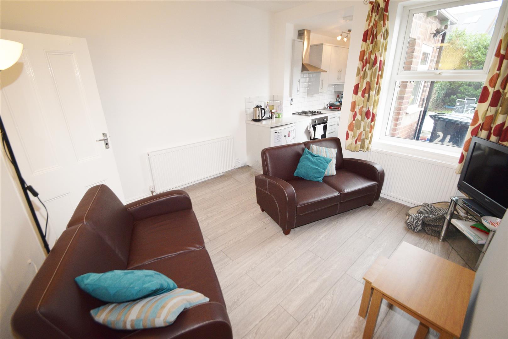 24, Lydgate Lane, Crookes, Sheffield, S10 5FH