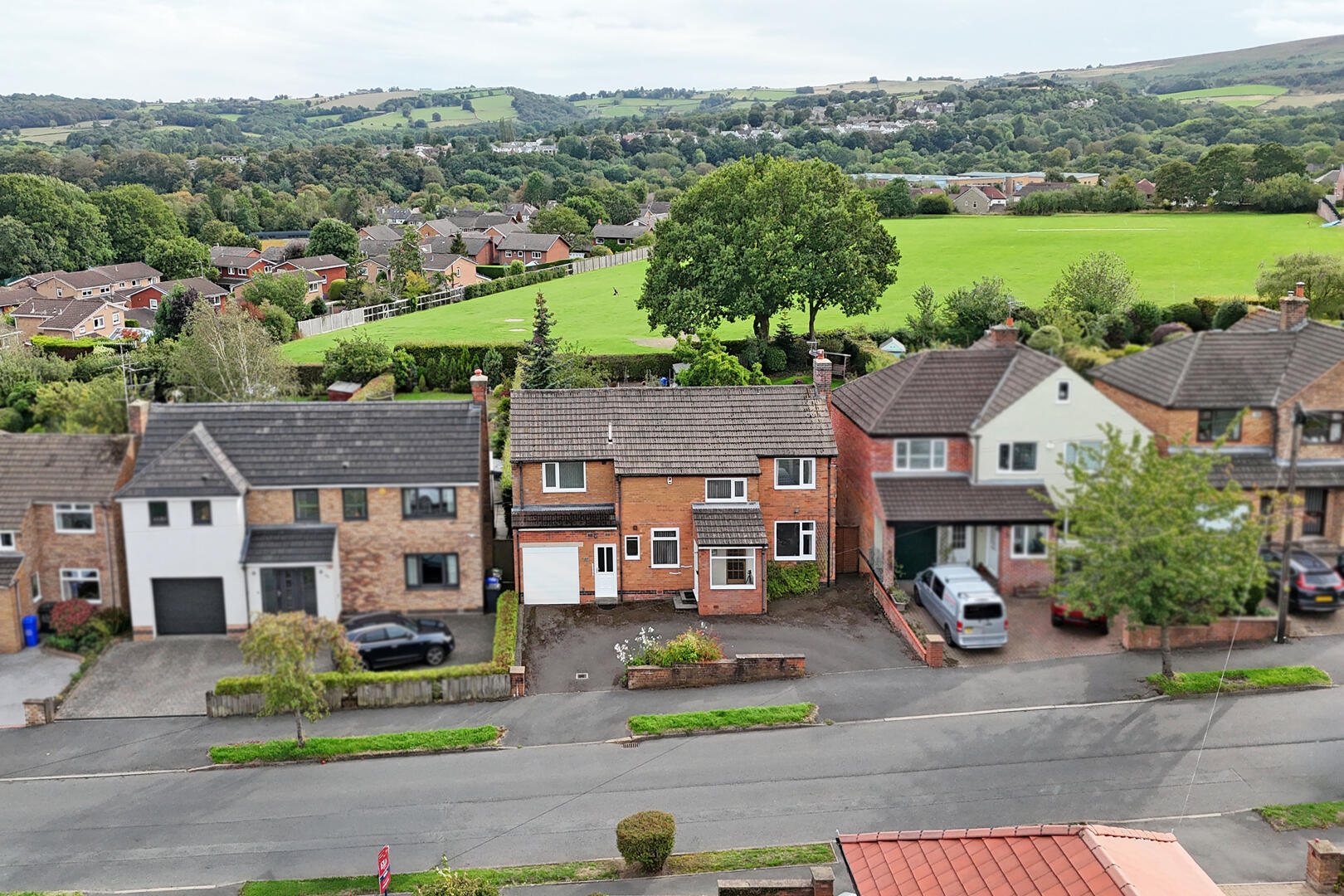 87 Bushey Wood Road, Dore, S17 3QD