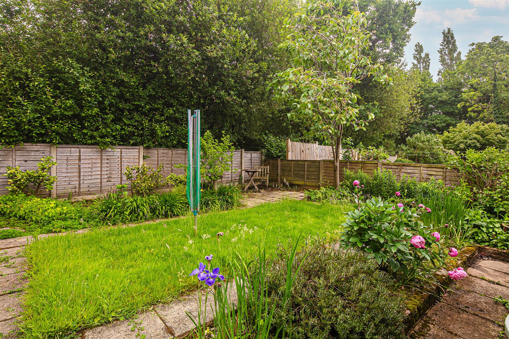 42, Wessex Gardens, Dore, Sheffield, S17 3PQ