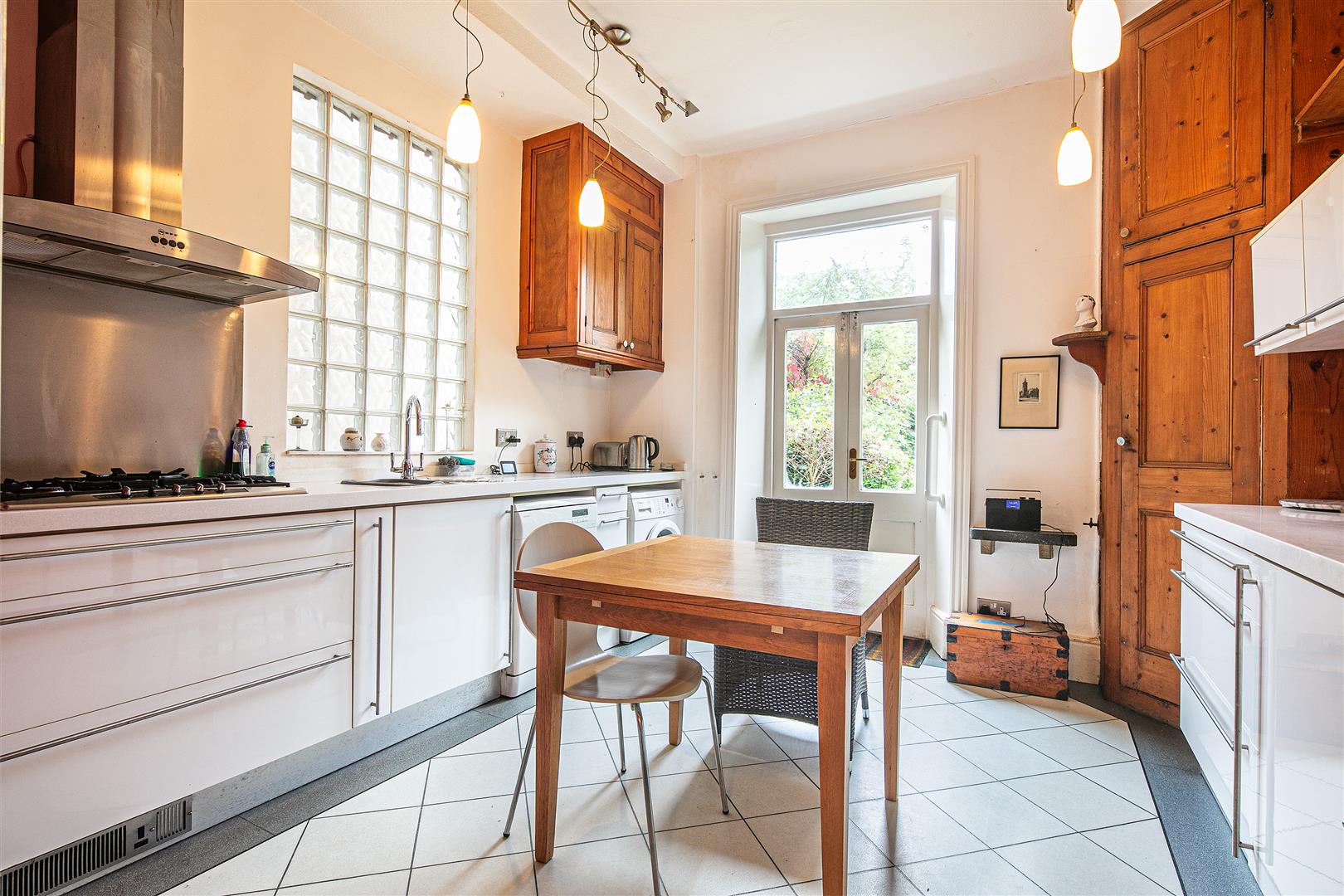 27, Ashdell Road, Broomhill, Sheffield, S10 3DA