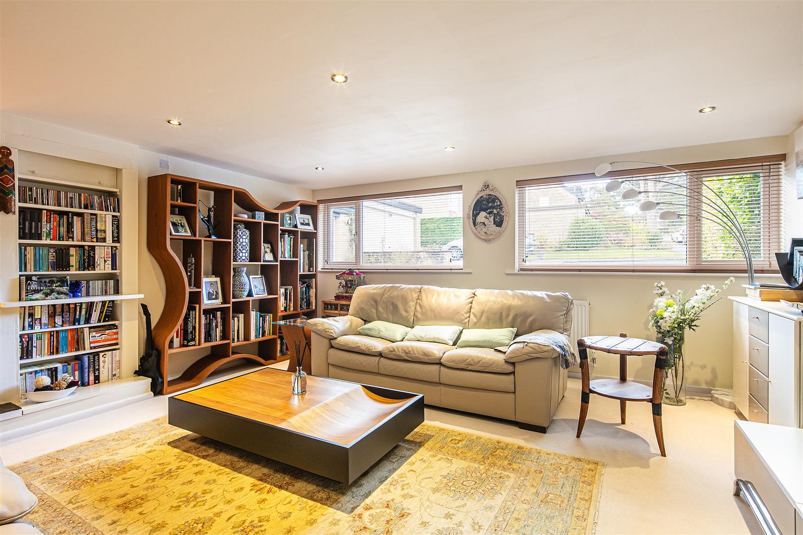 12, Blacka Moor View, Dore, Sheffield, S17 3GZ