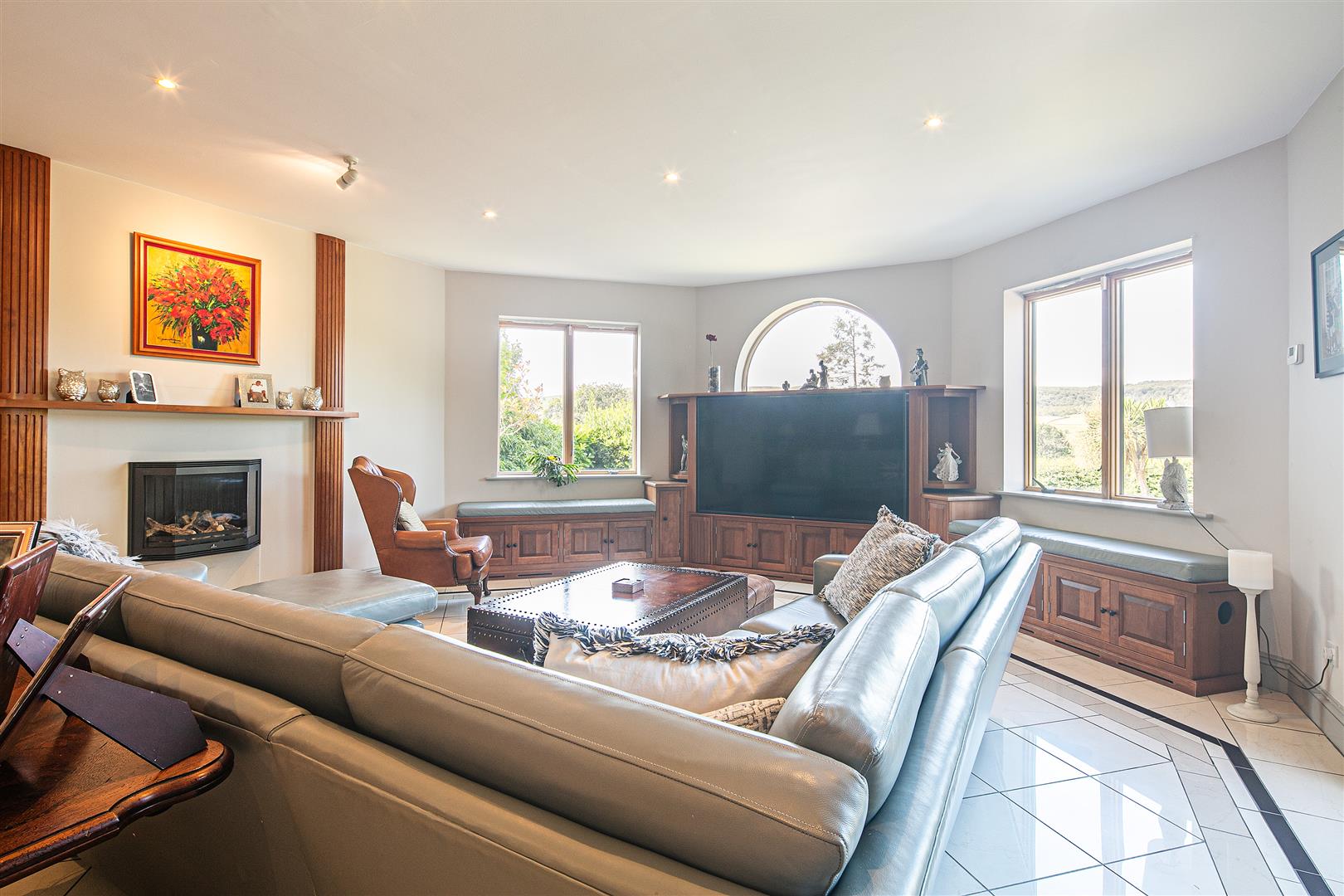 Ruskin House, Blacka Moor Crescent, Dore, Sheffield, S17 3GL