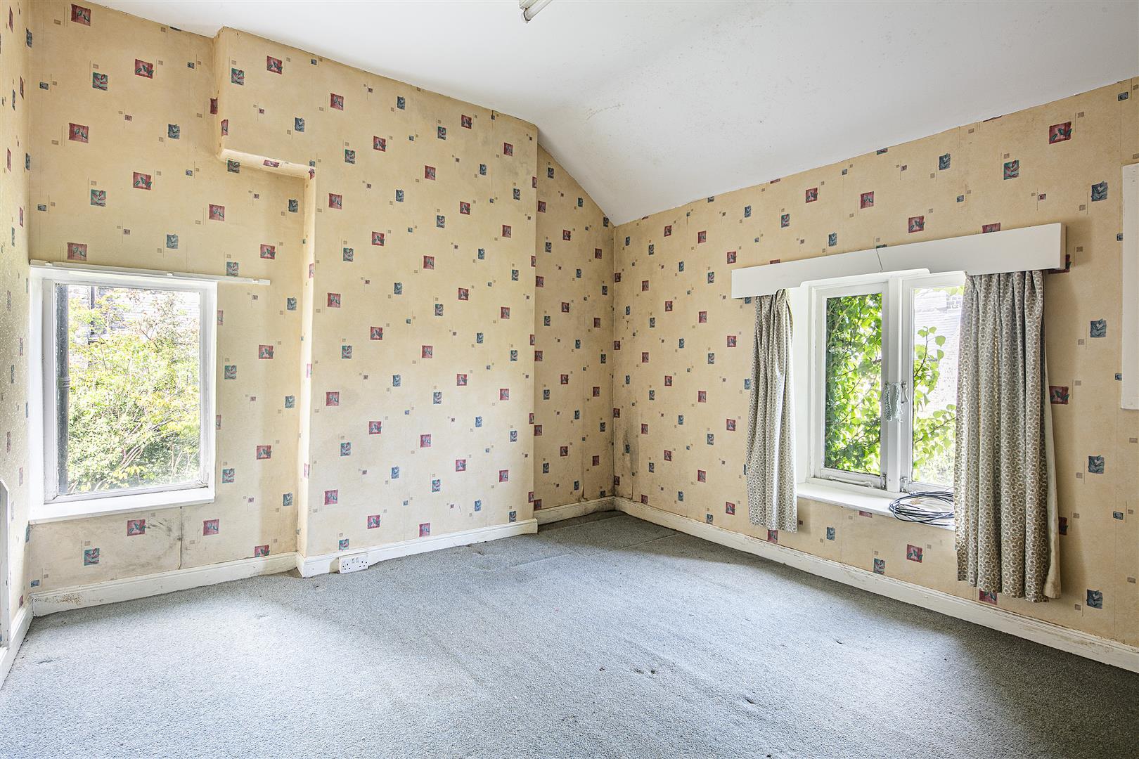 1, Mackenzie Crescent, Broomhall, Sheffield, S10 2BU