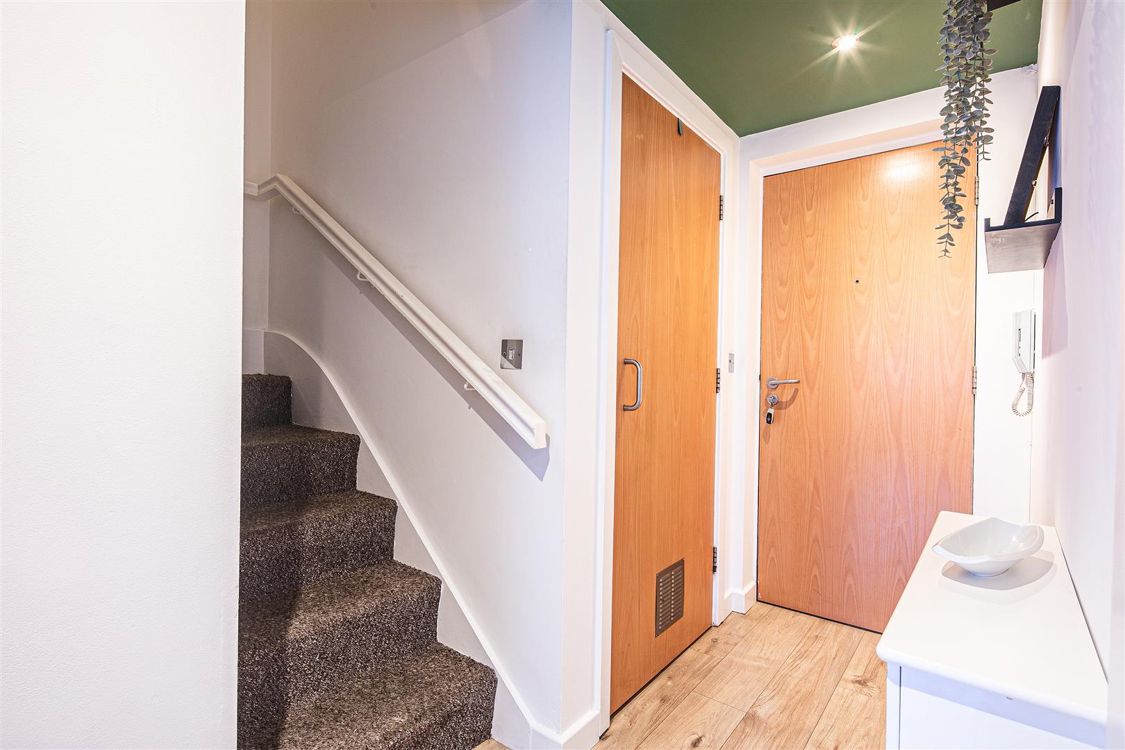 Flat 37, City Wharf, Nursery Street, West Bar, Sheffield, S3 8GF