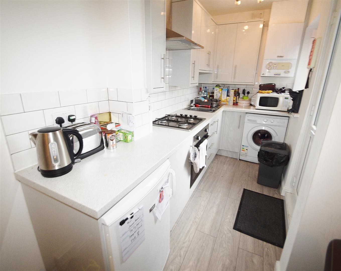 24, Lydgate Lane, Crookes, Sheffield, S10 5FH