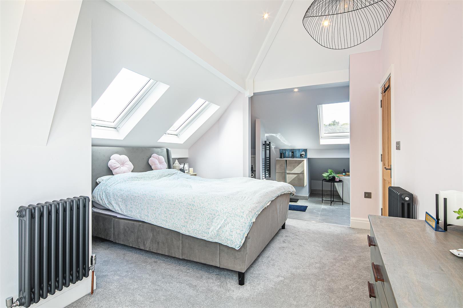 16, Canterbury Avenue, Fulwood, Sheffield, S10 3RT