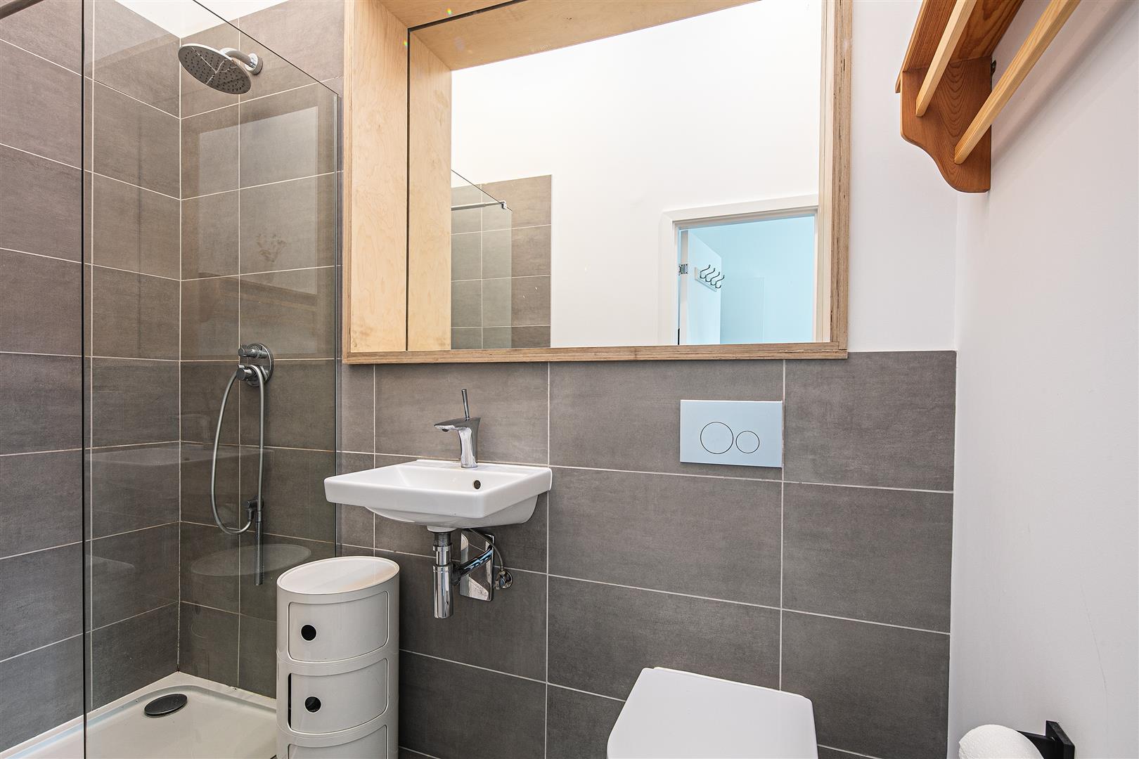 9, Lizzie Lane, Sheffield, S3 8AZ