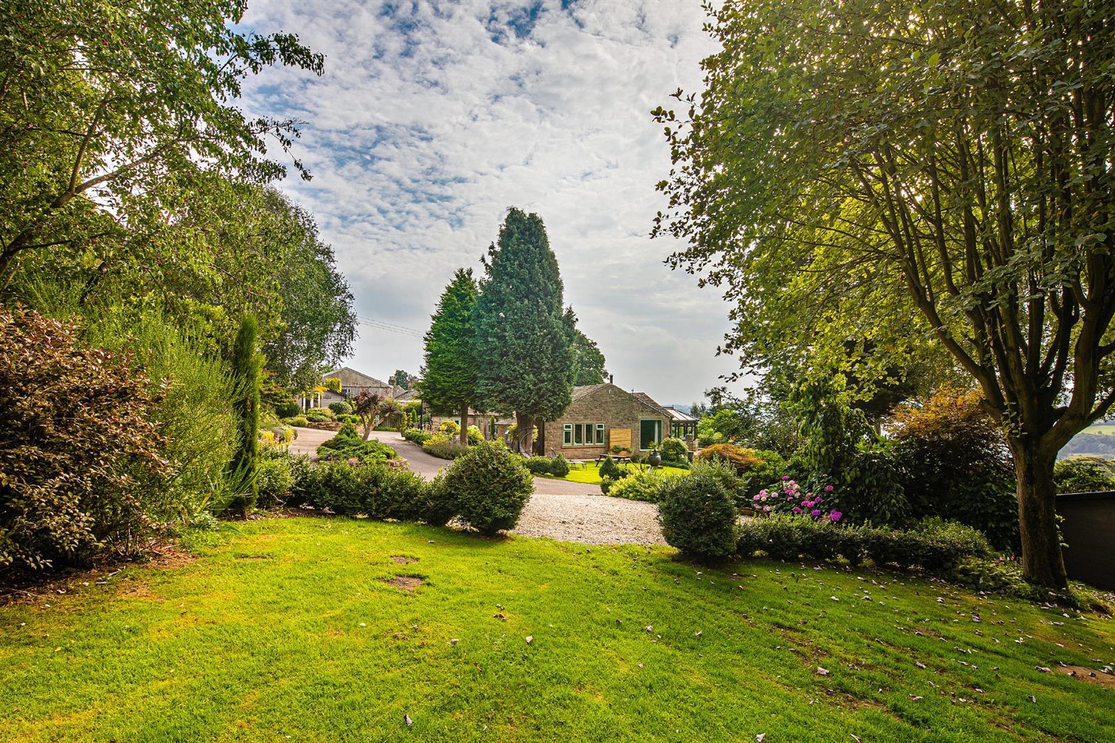 Rhinegold, Hollin House Lane, Loxley, Sheffield, S6 6RG