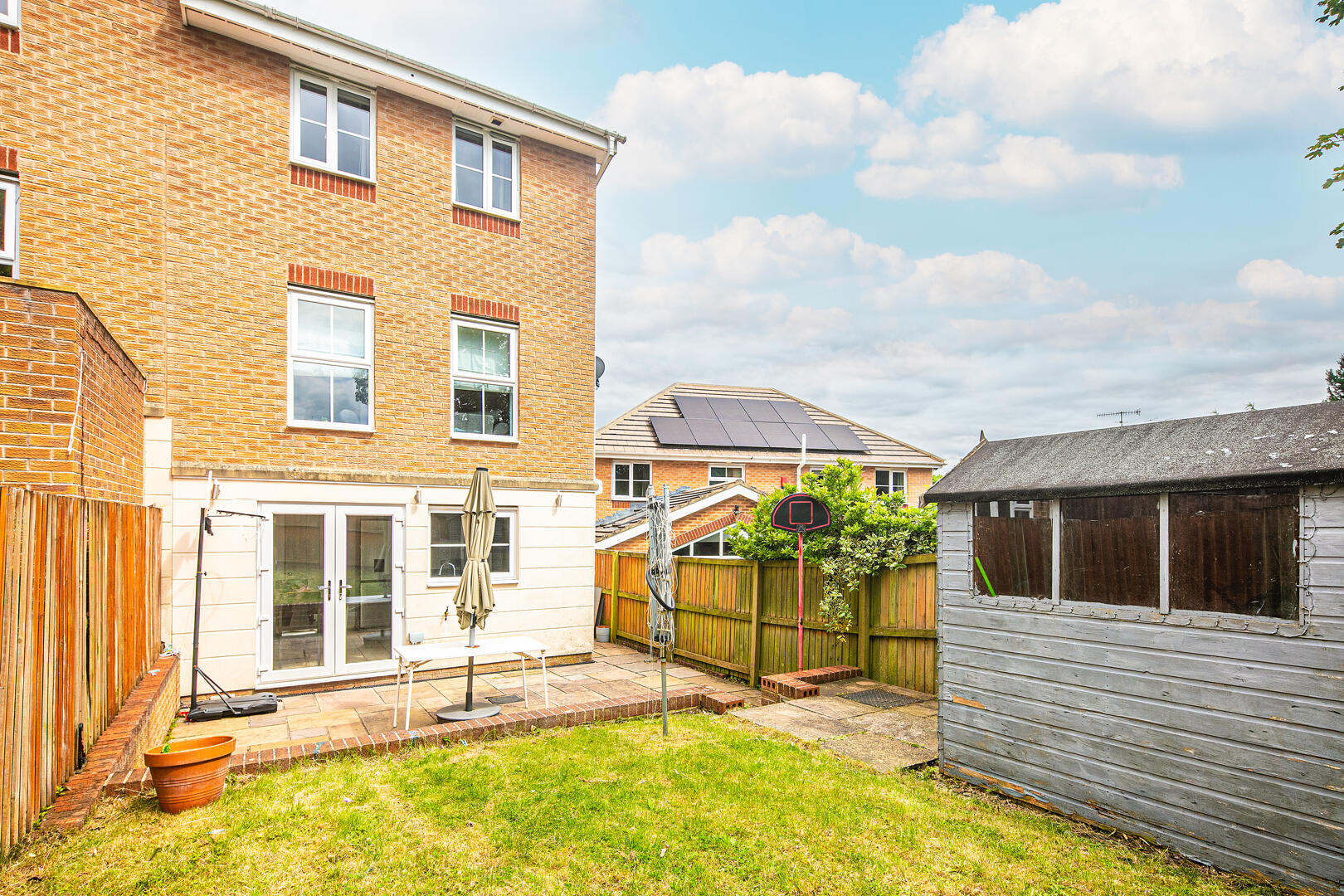 73, King Ecgbert Road, Dore, Sheffield, S17 3QR