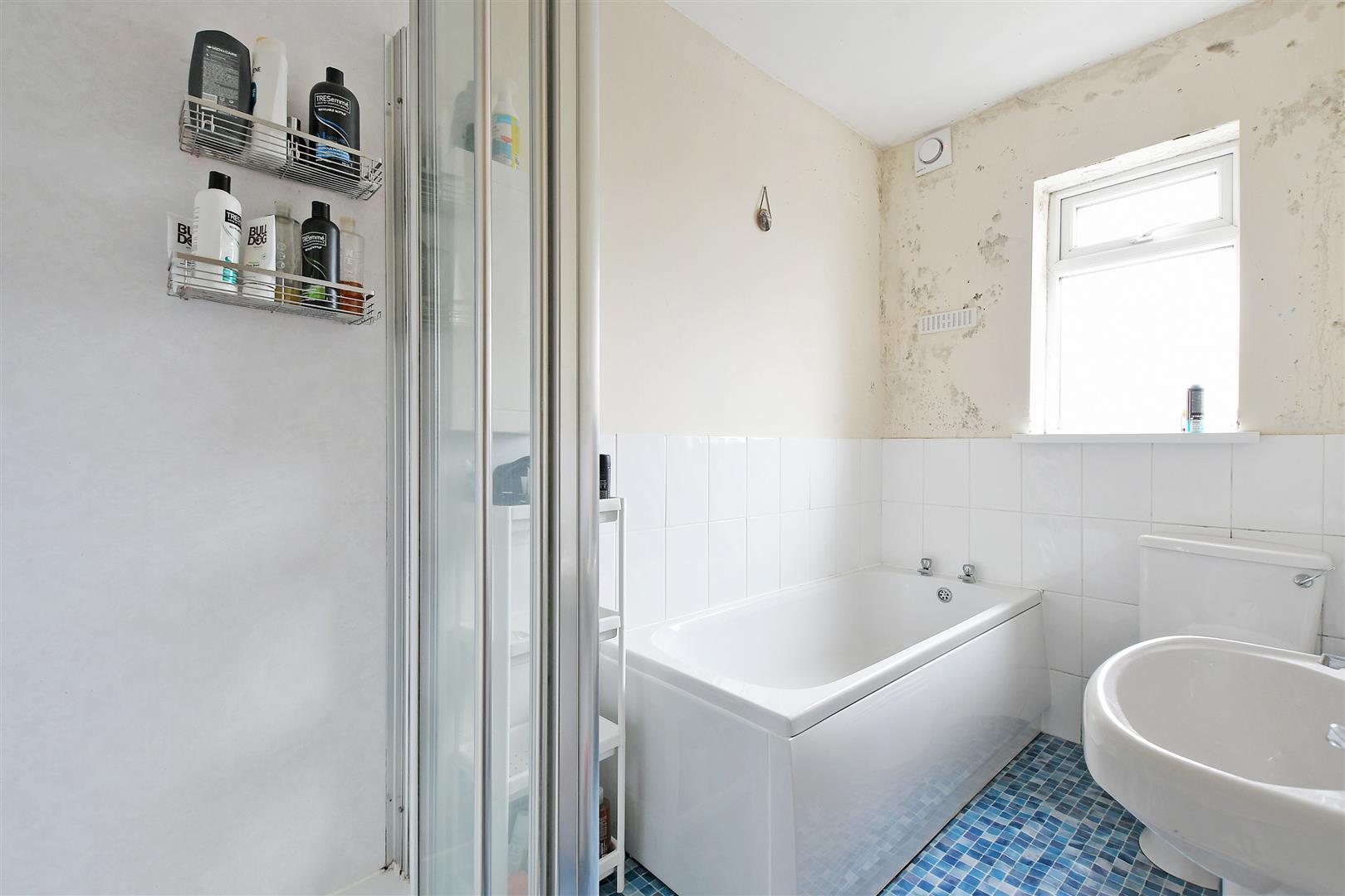26, Lydgate Lane, Crookes, Sheffield, S10 5FH