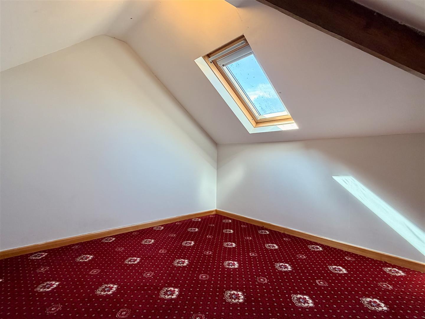 8, Stanage Rise, Sheffield, S12 4SB
