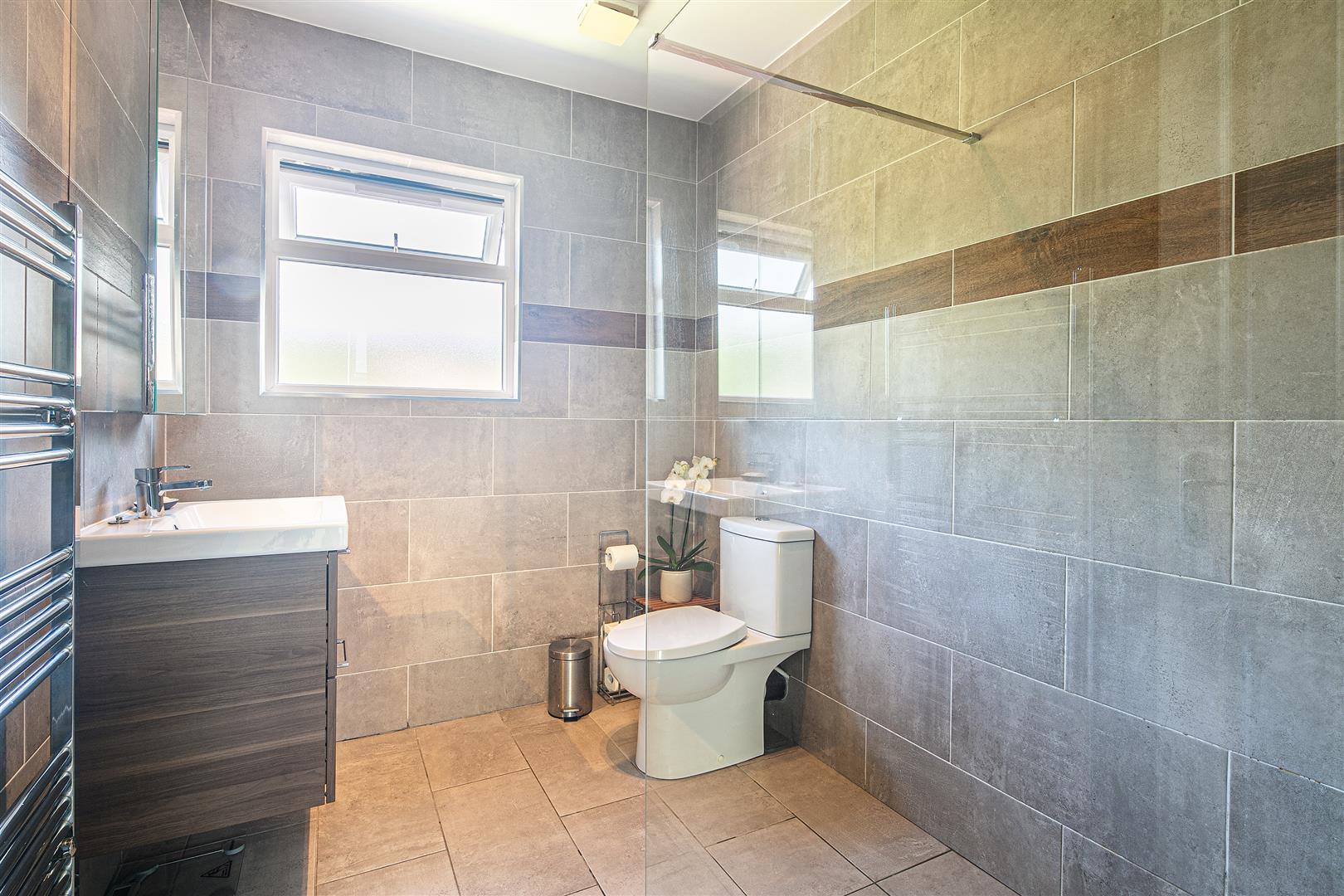 18, Grove Road, Sheffield, S7 2GZ