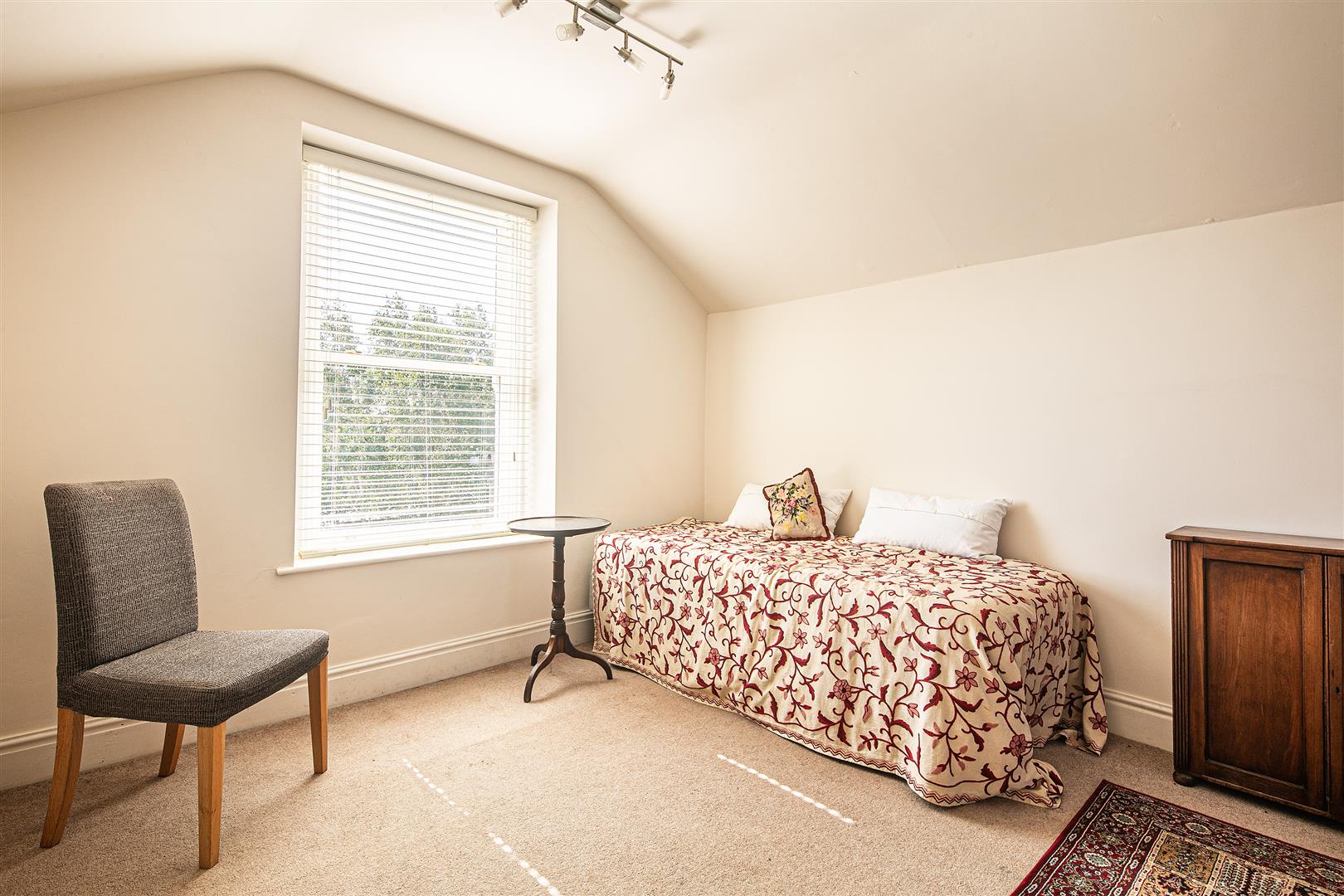 35, Oakhill Road, Sheffield, S7 1SJ