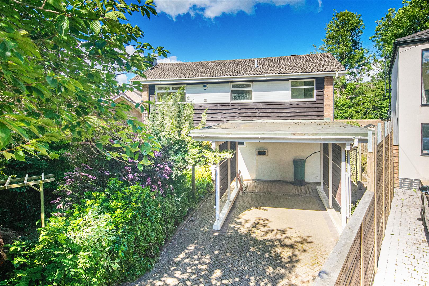 5 Brinkburn Drive, Dore, S17 3LU