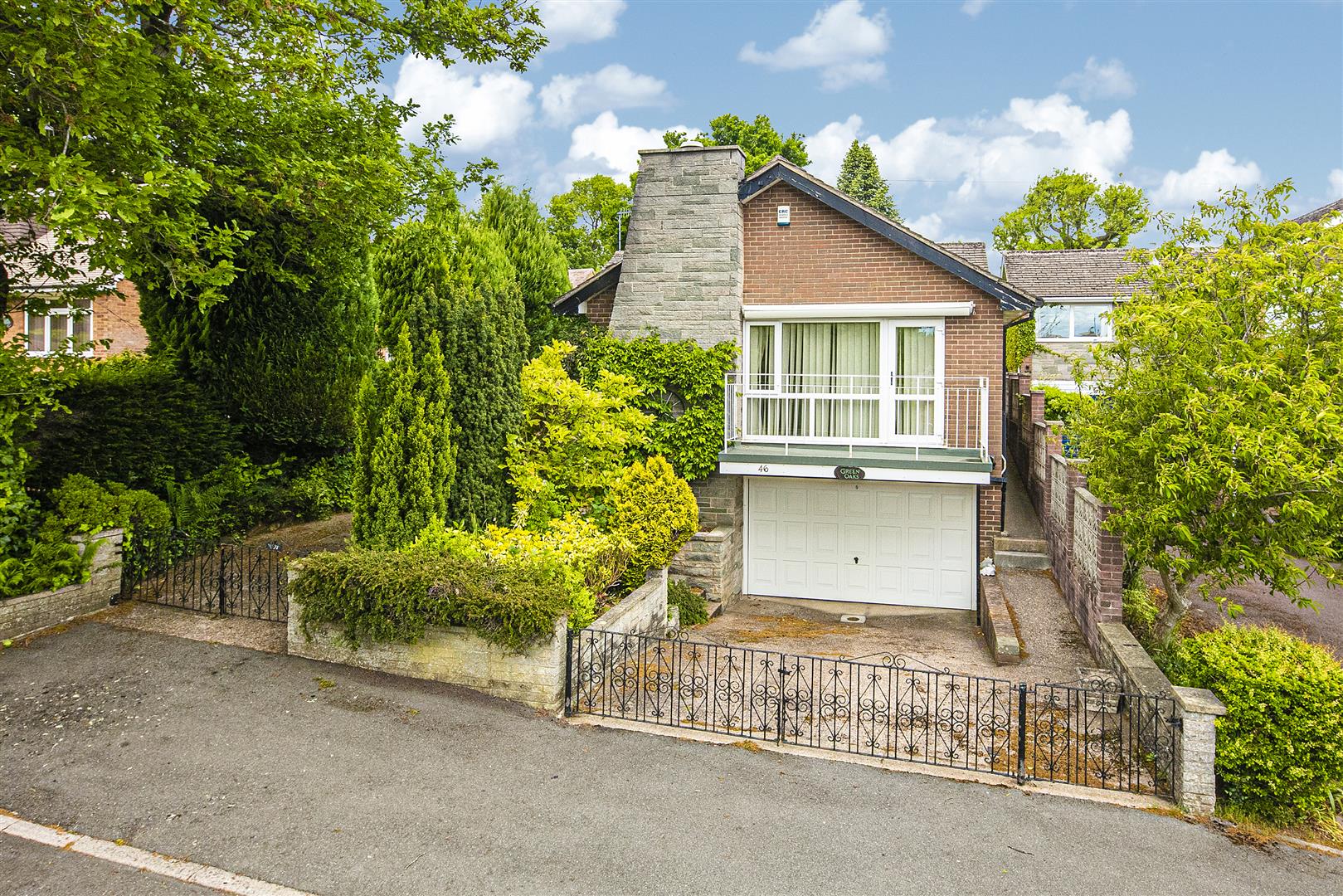 46, Burlington Road, Dore, Sheffield, S17 3NQ