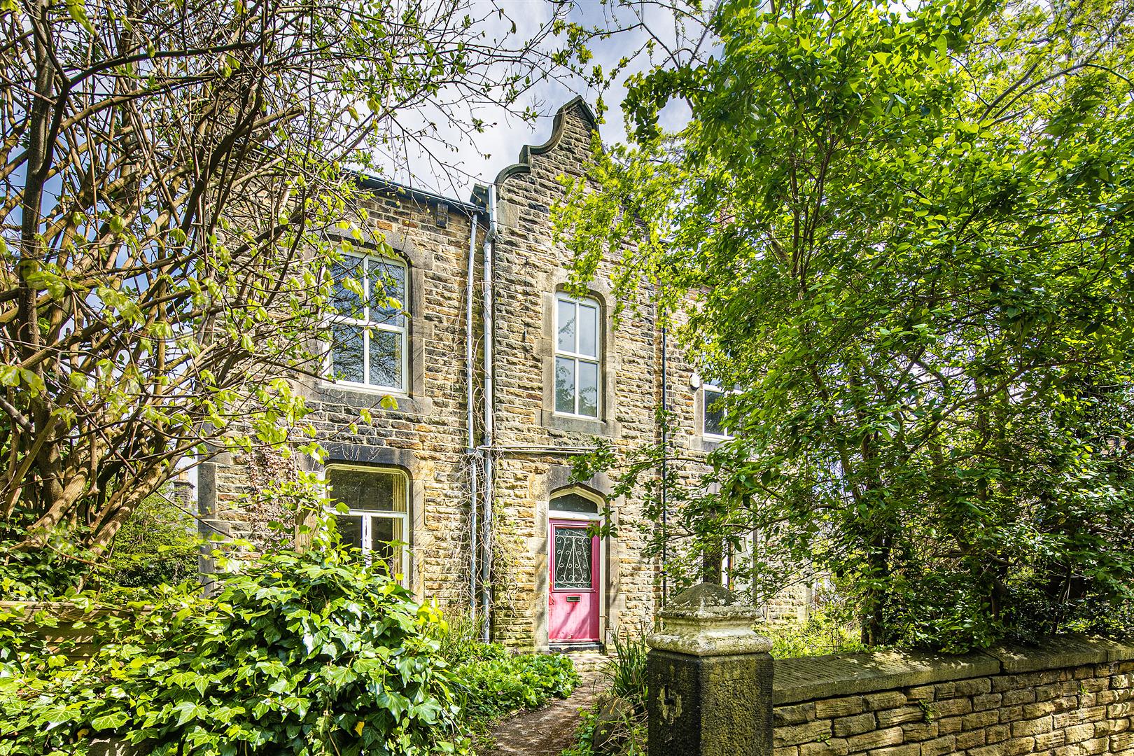 1, Mackenzie Crescent, Broomhall, Sheffield, S10 2BU