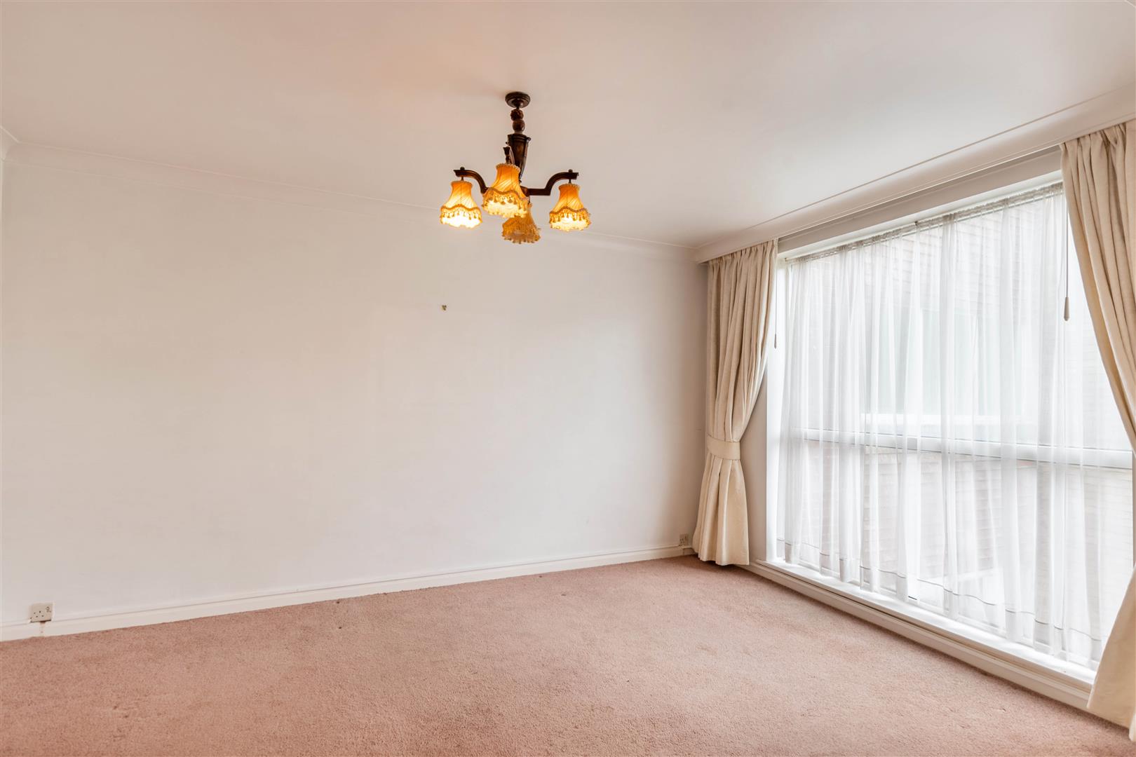5, Rushleigh Court, Dore Road, Dore, Sheffield, S17 3HB