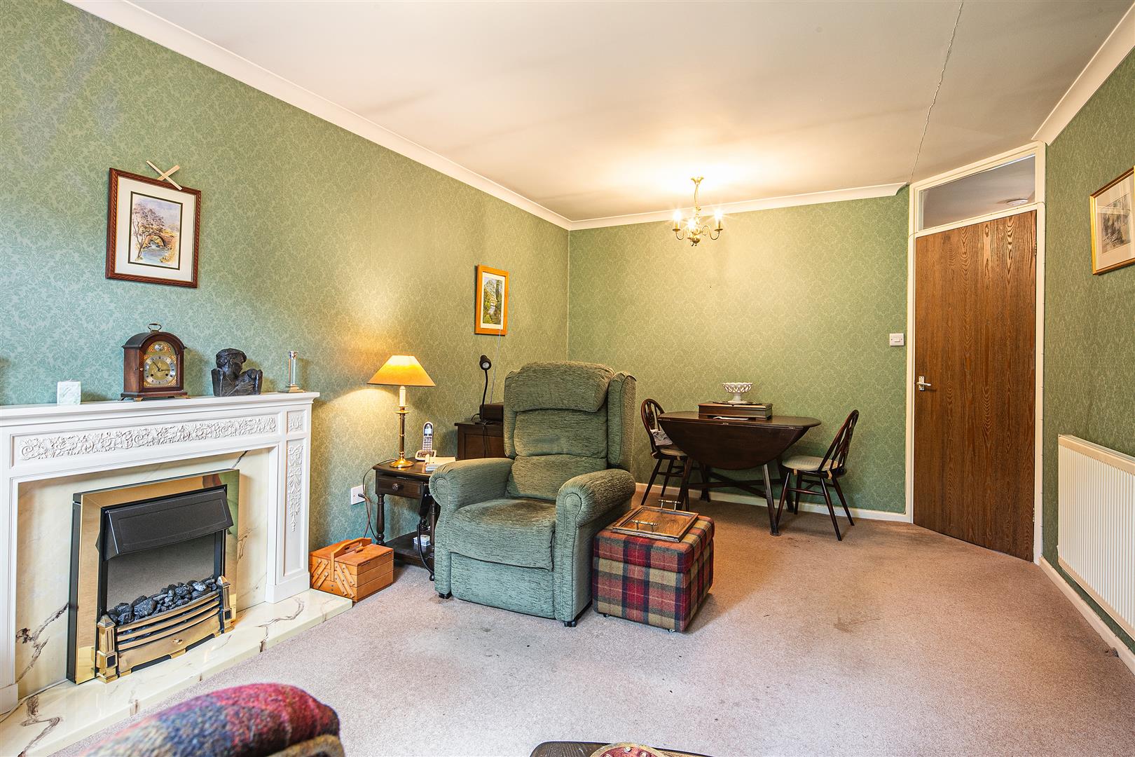 42, Wessex Gardens, Dore, Sheffield, S17 3PQ
