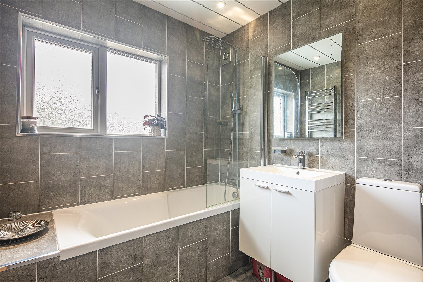 12, Richworth Road, Sheffield, S13 8UG