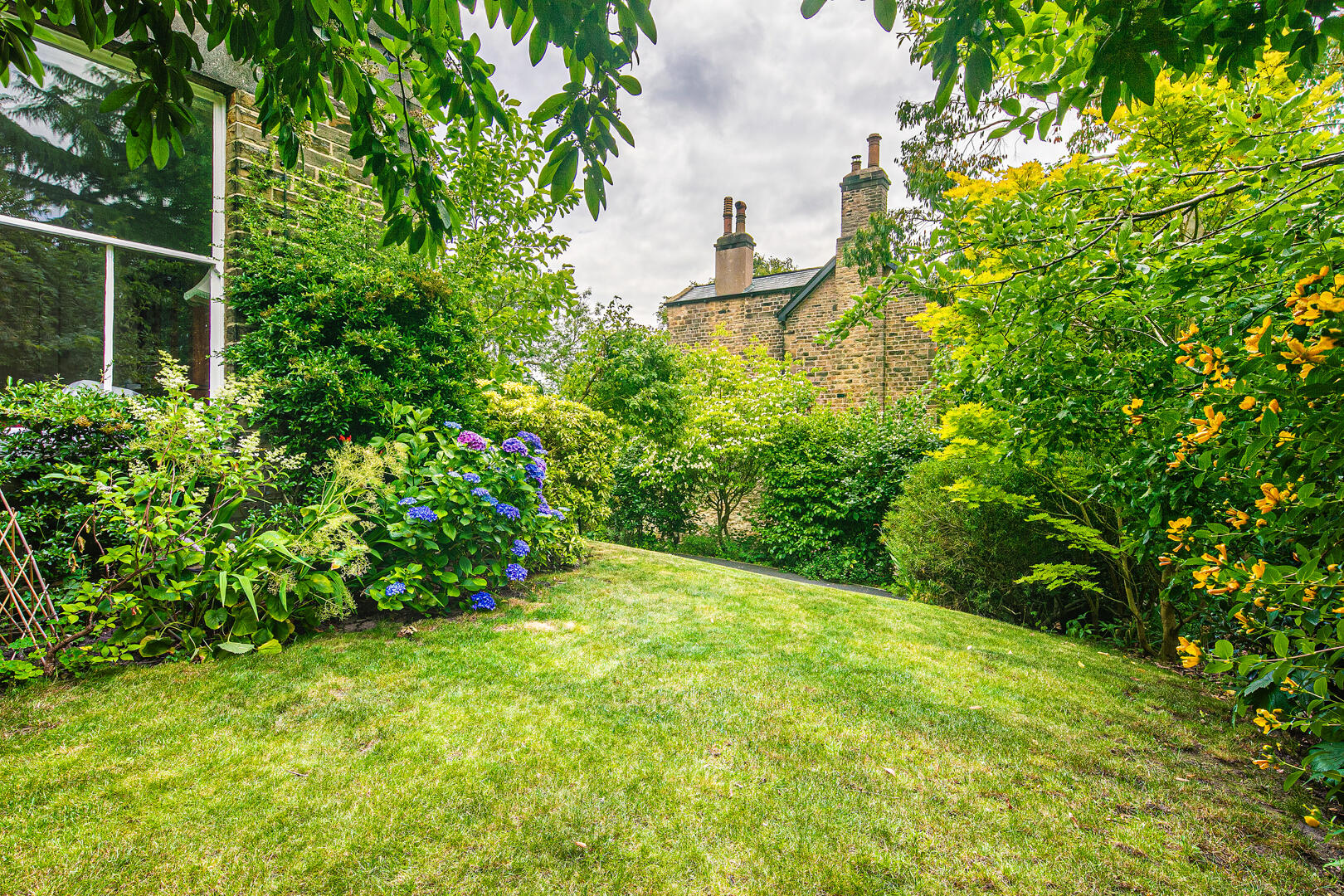 24, Lawson Road, Sheffield, S10 5BW