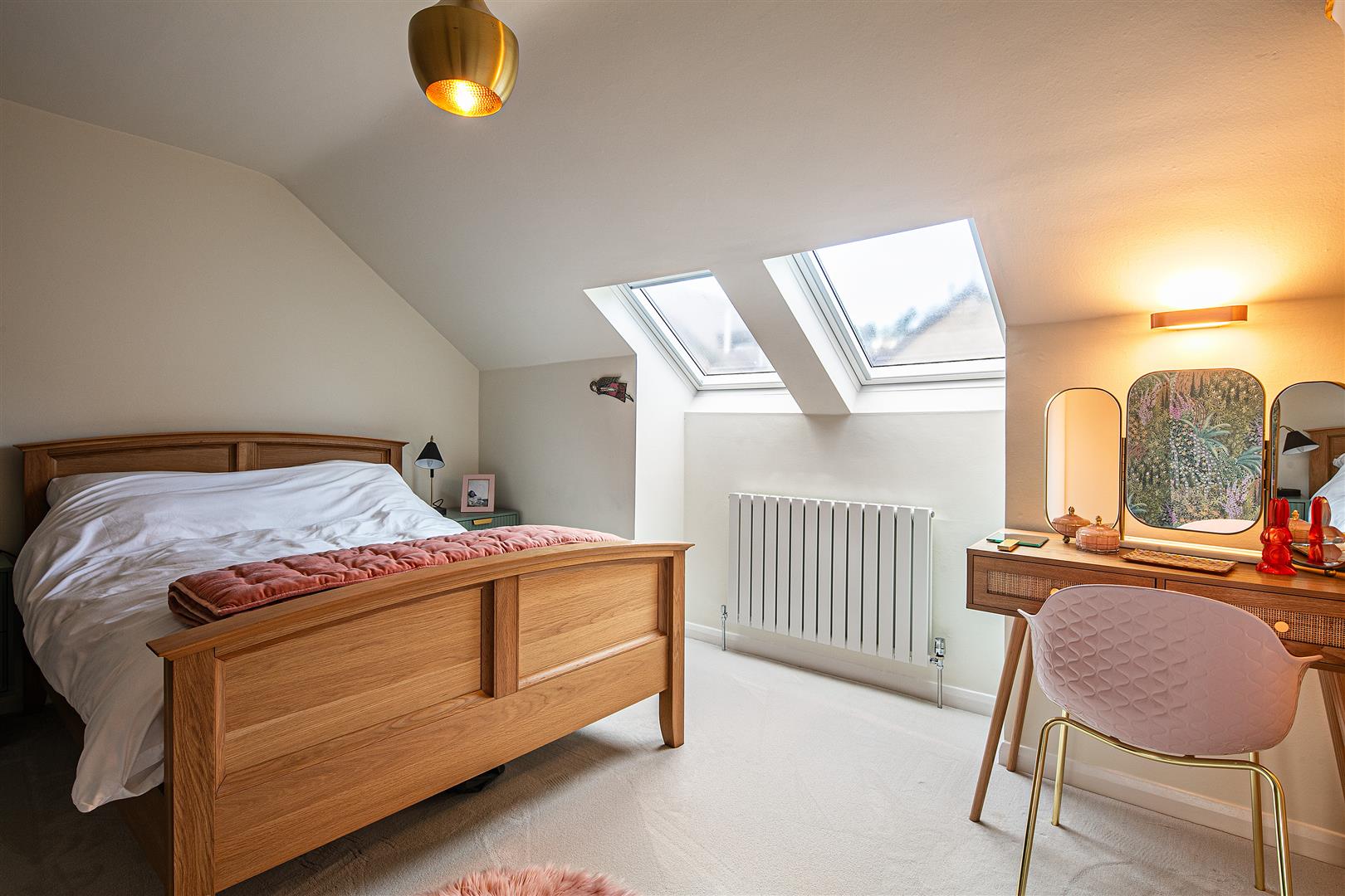 12, Blacka Moor View, Dore, Sheffield, S17 3GZ