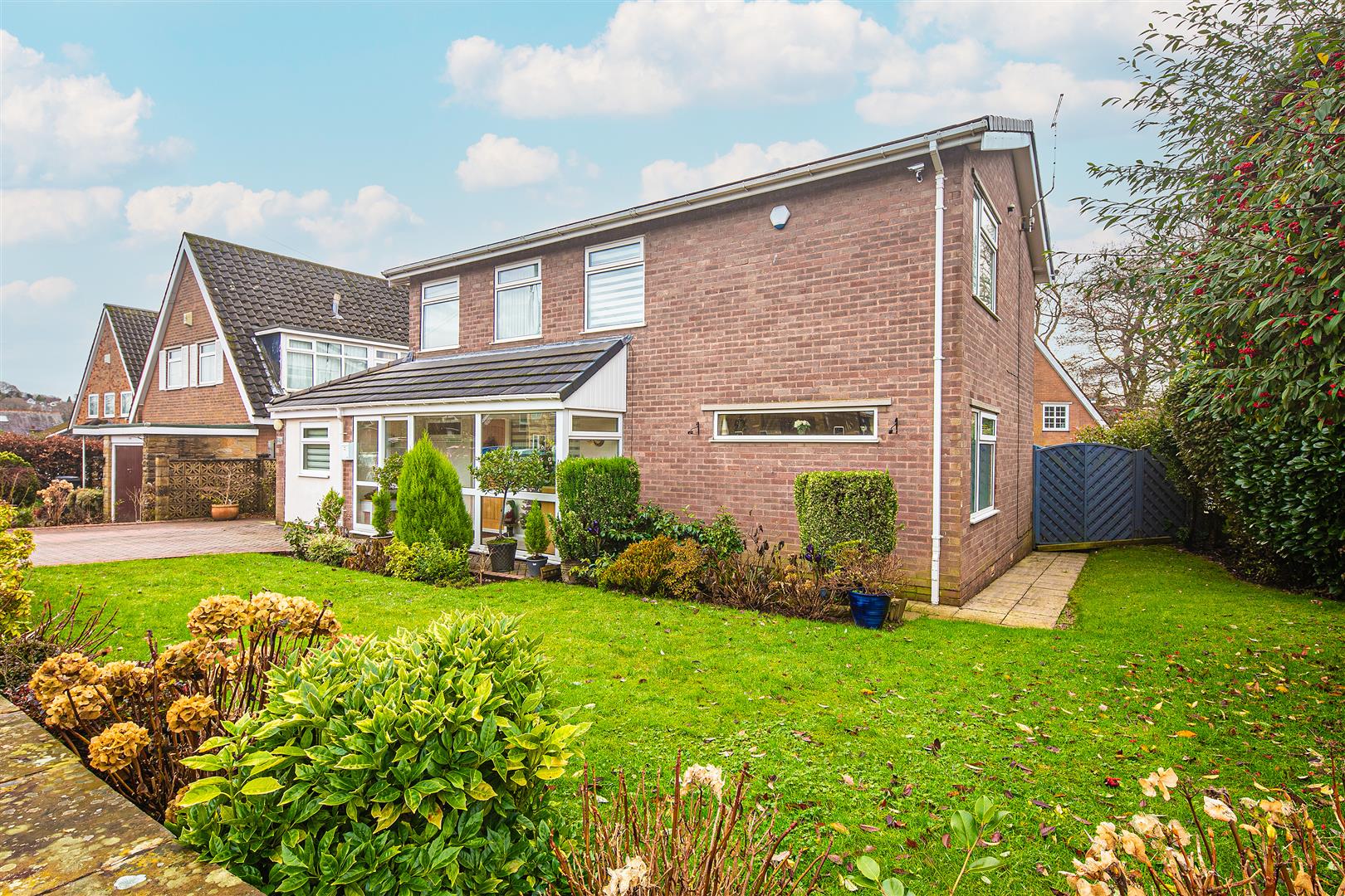 39, Devonshire Road, Dore, Sheffield, S17 3NT