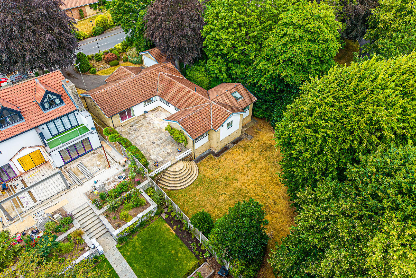 1, Thornsett Gardens, Sheffield, S17 3PP
