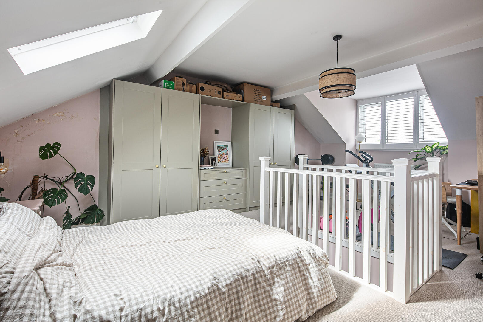 23, Carr Road, Sheffield, S6 2WY