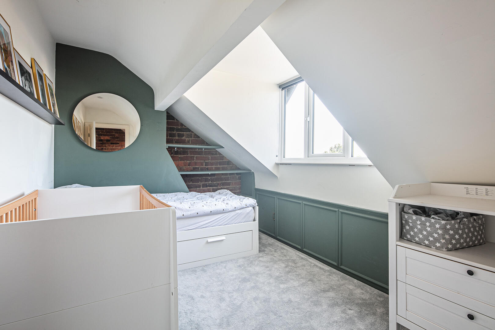 170, Tom Lane, Sheffield, S10 3PG