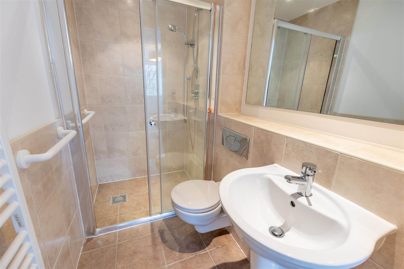 Fairthorn Retirement Apartments, Apt 22 Fairthorn,, Dore, Sheffield, S17 3AJ
