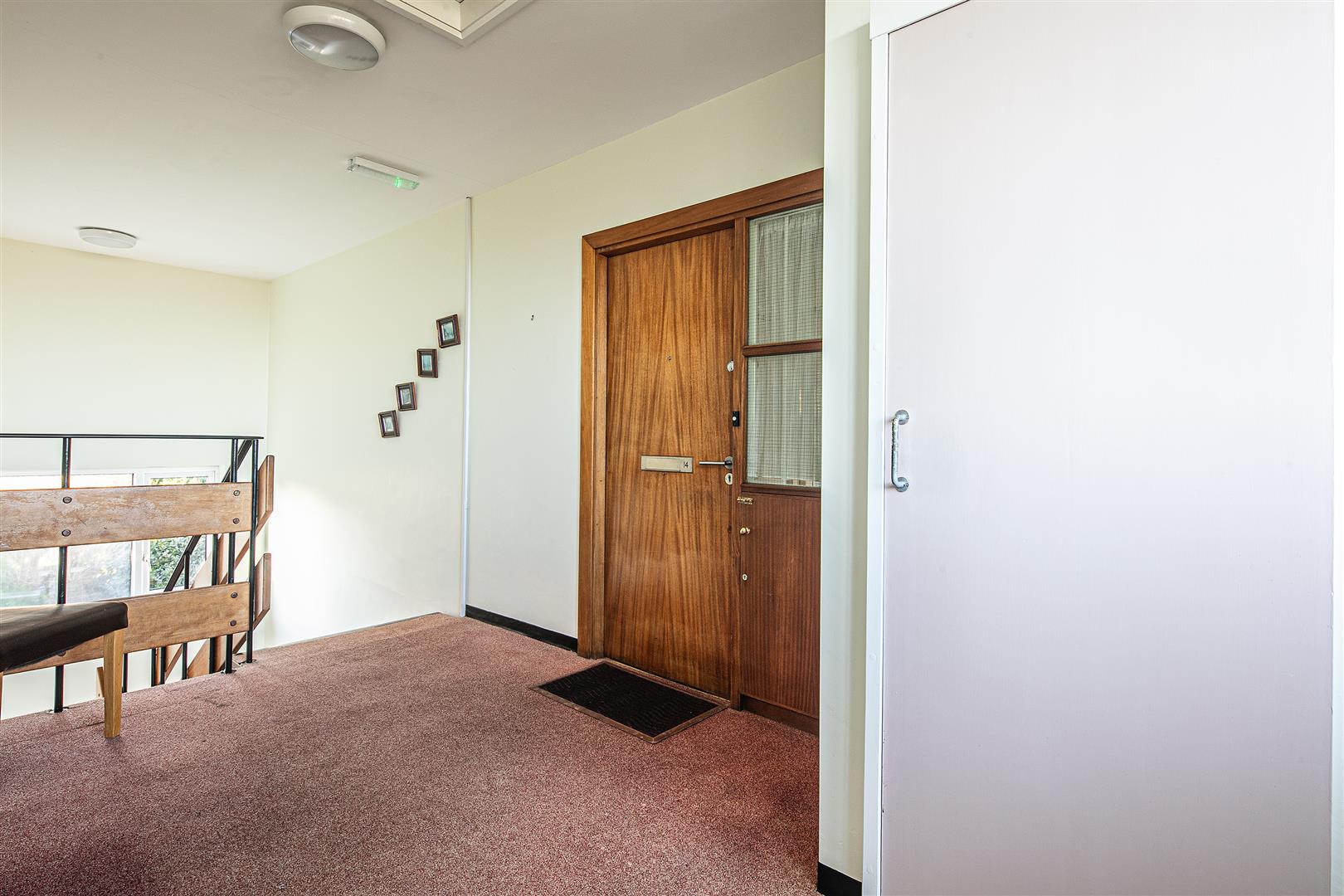 14 Rushleigh Court, Dore Road, Dore, Sheffield, S17 3HB