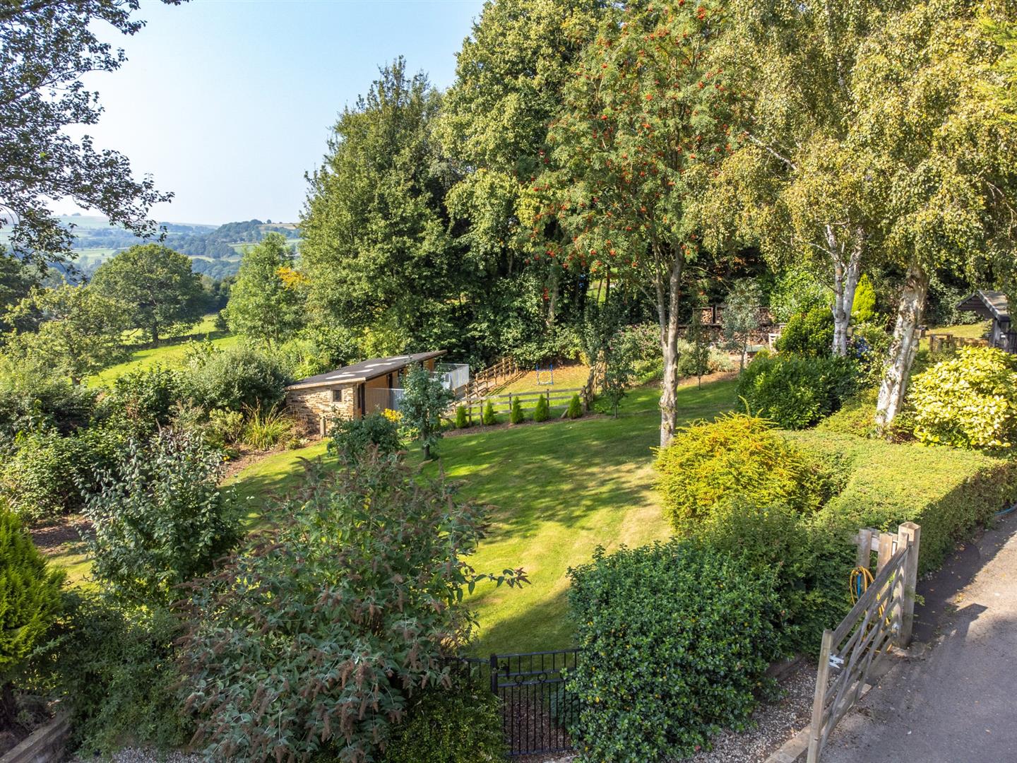 Rhinegold, Hollin House Lane, Loxley, Sheffield, S6 6RG