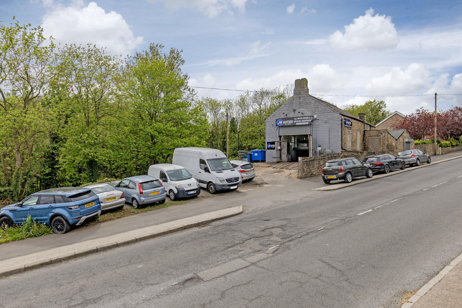 192, Loxley Road, Sheffield, S6 4TG