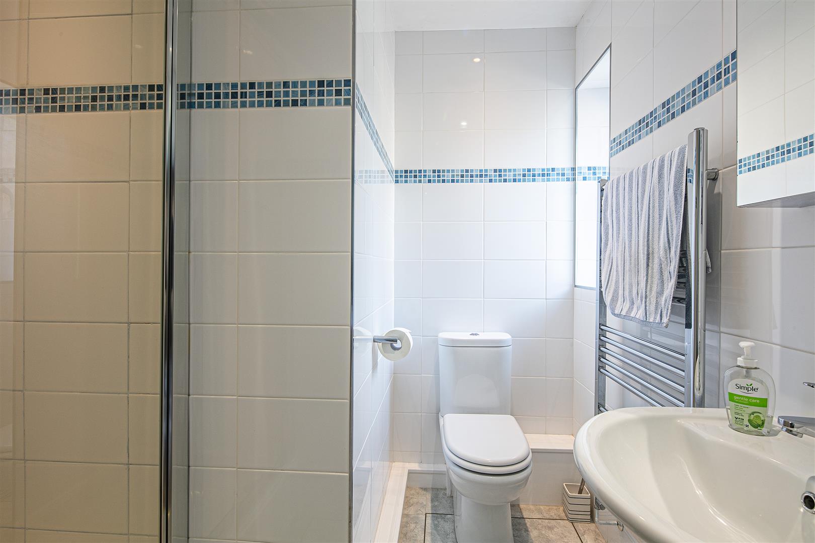 28, Totley Hall Drive, Sheffield, S17 4BB