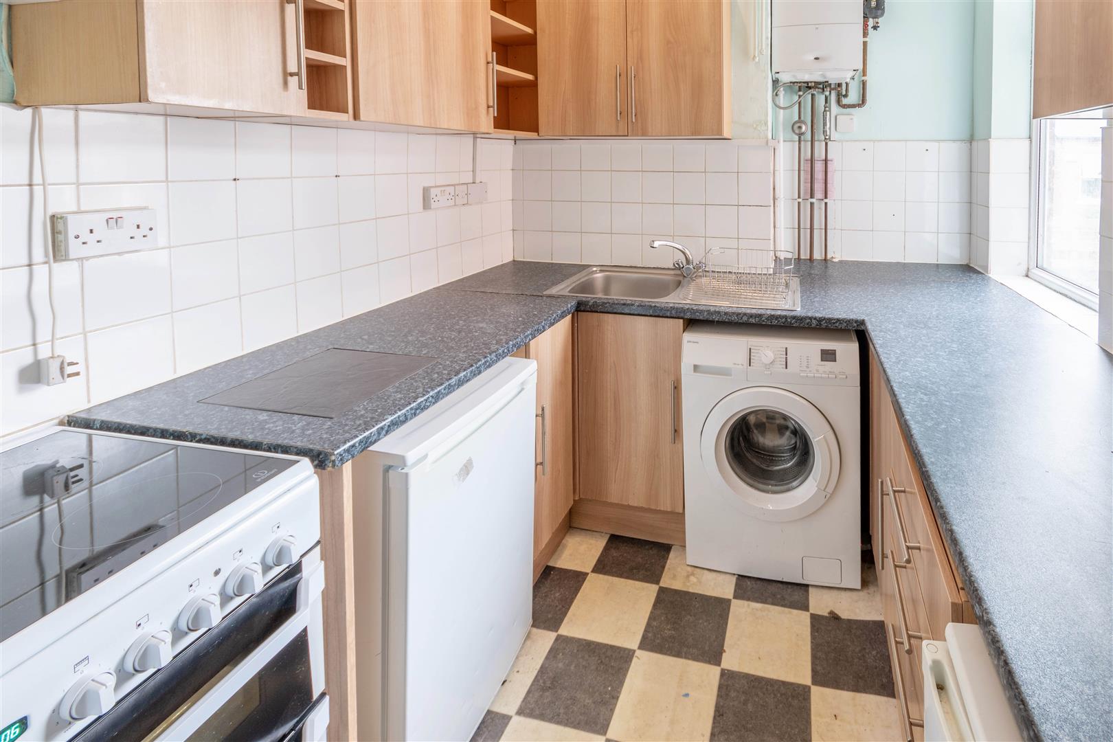 33, Frickley Road, Nether Green, Sheffield, S11 7EX