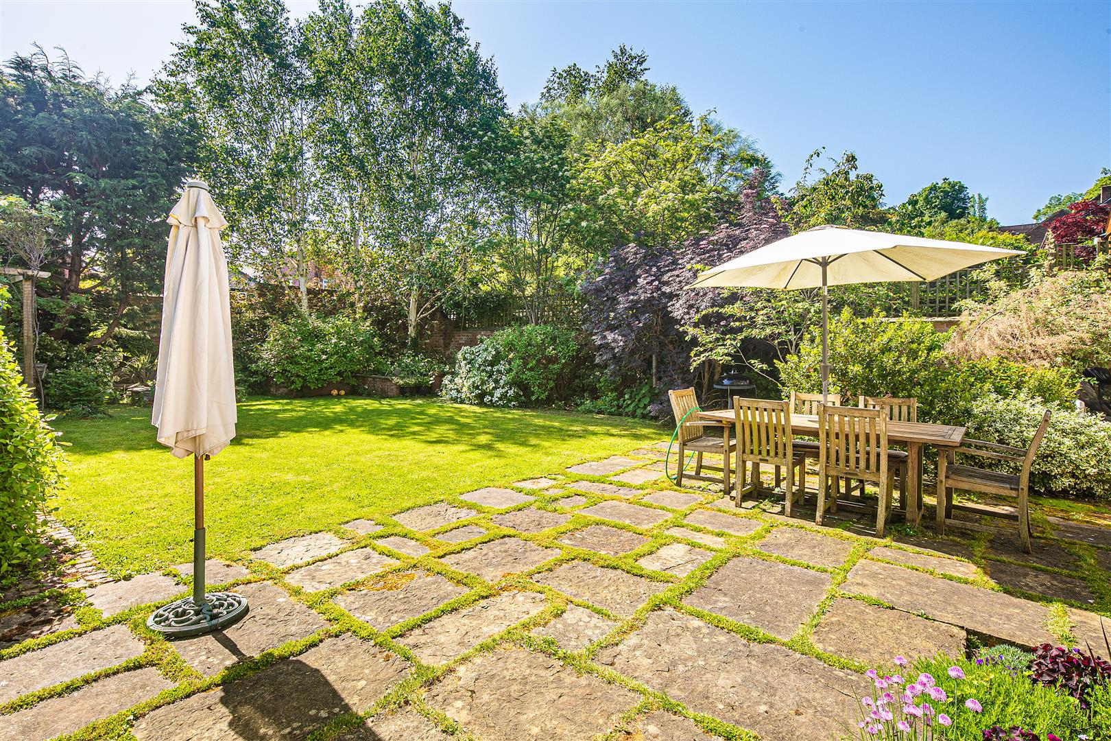 35, Oakhill Road, Sheffield, S7 1SJ